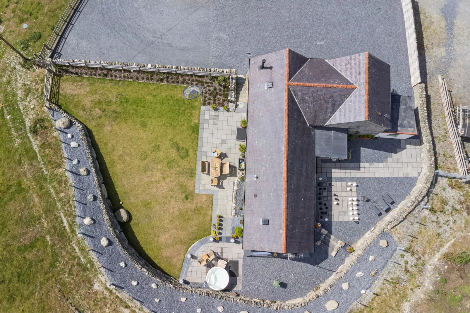 Moelis Granary-Outdoor