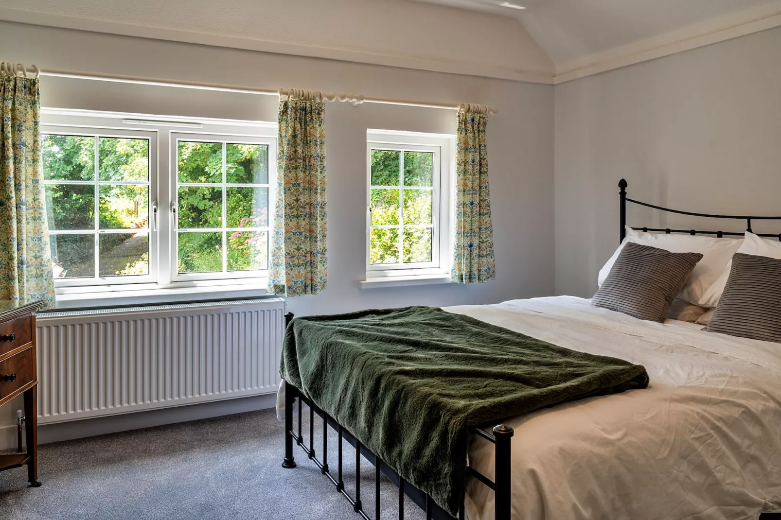 Tregatreath-Bedroom
