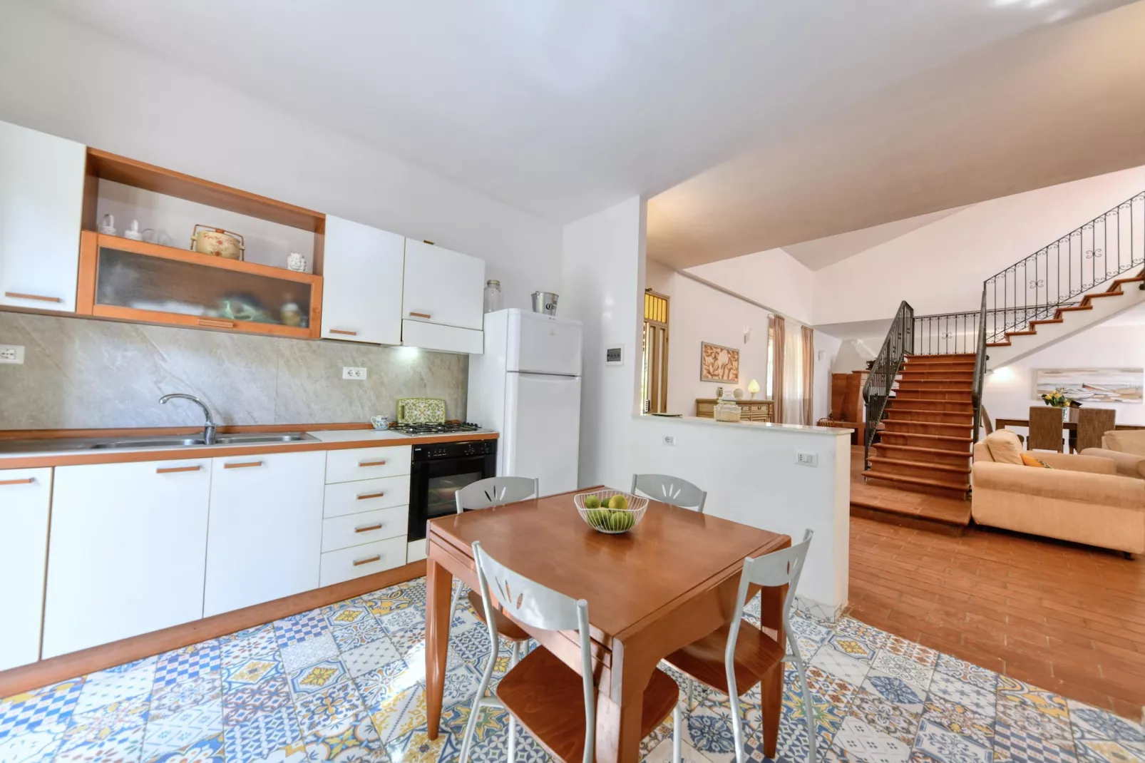 Villa Giugiò mit Privatpool-Kitchen