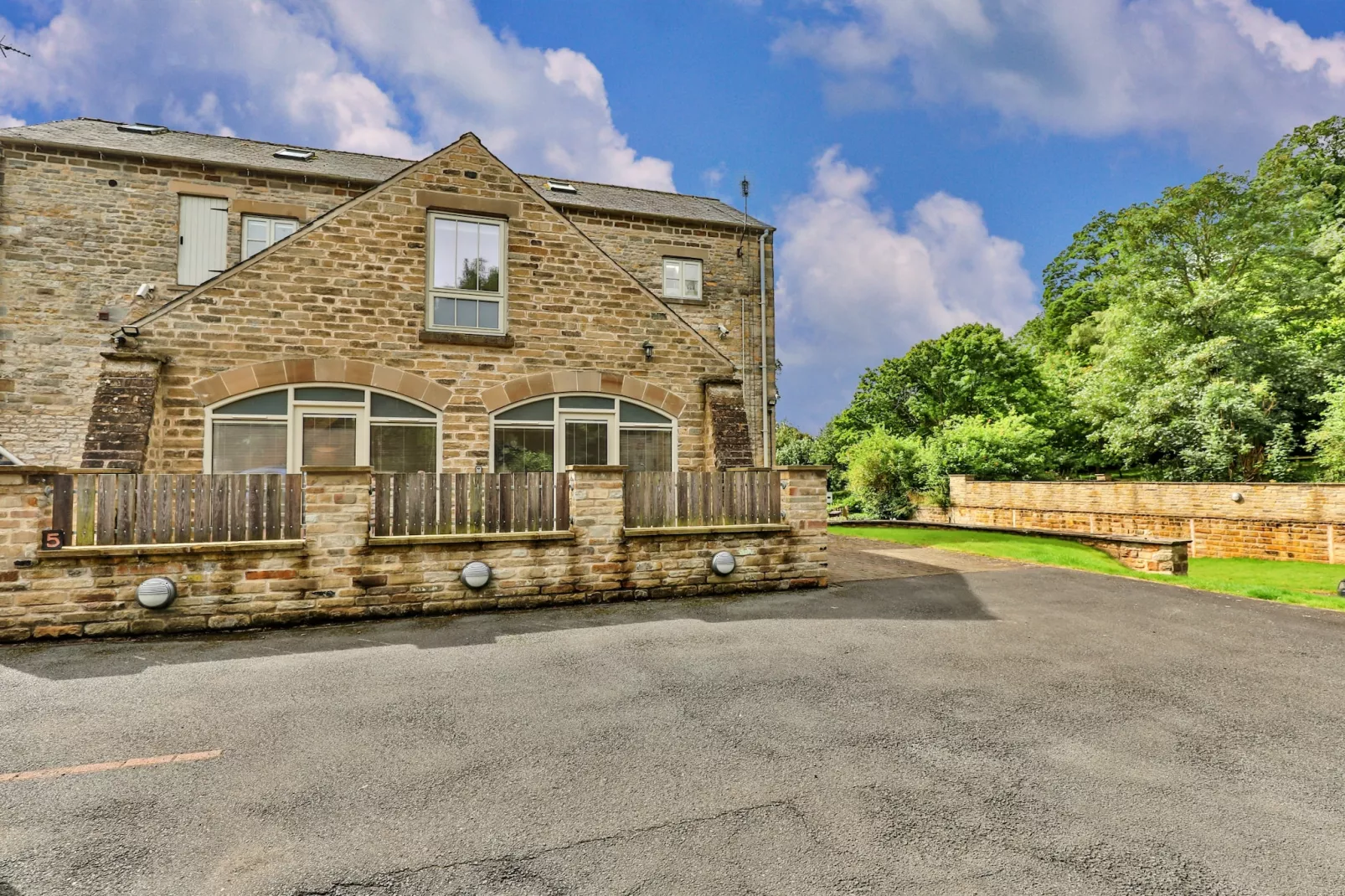 Victory Mill - Apartment Five-Outdoor