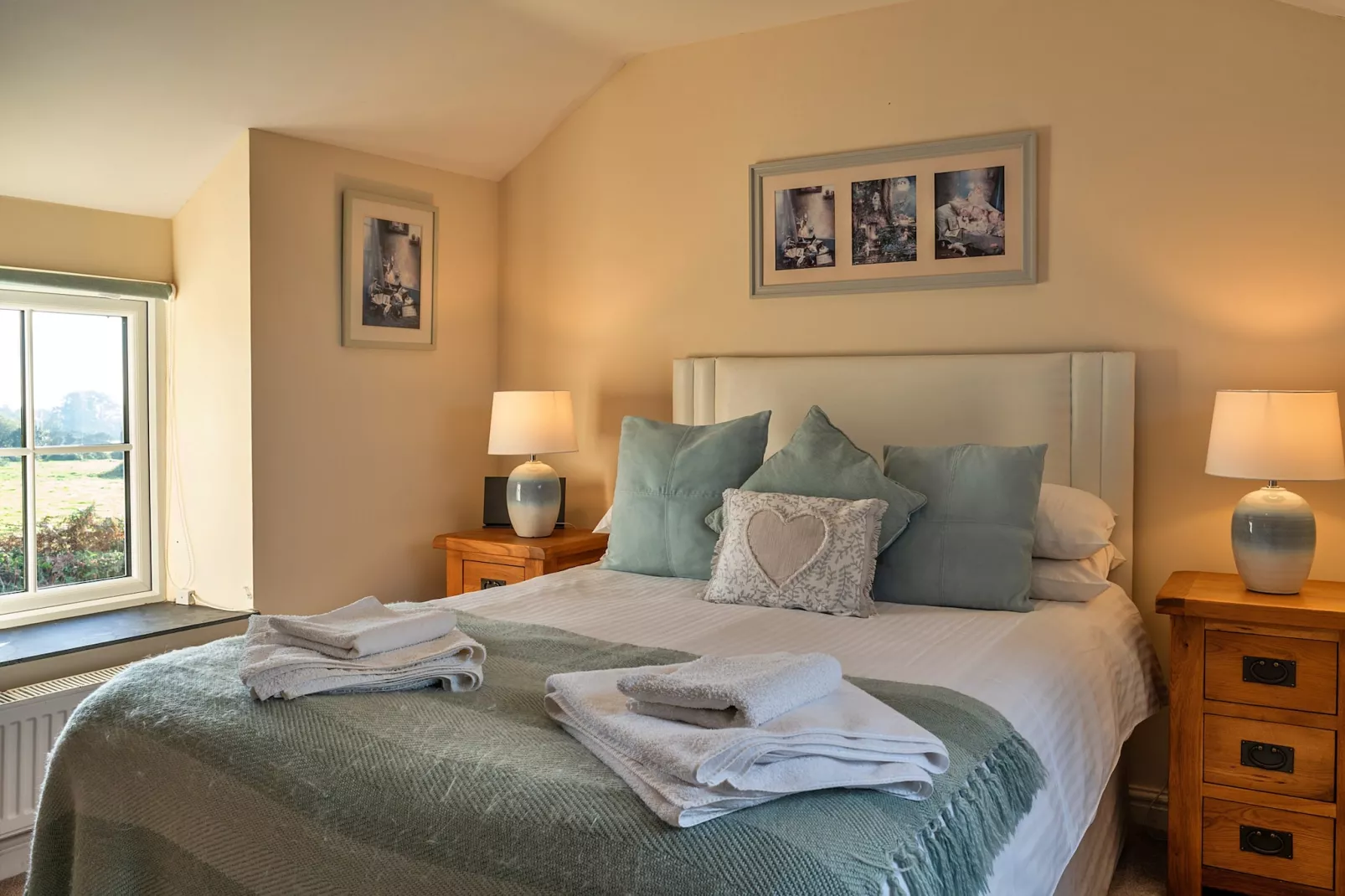 Trennal Barn-Bedroom