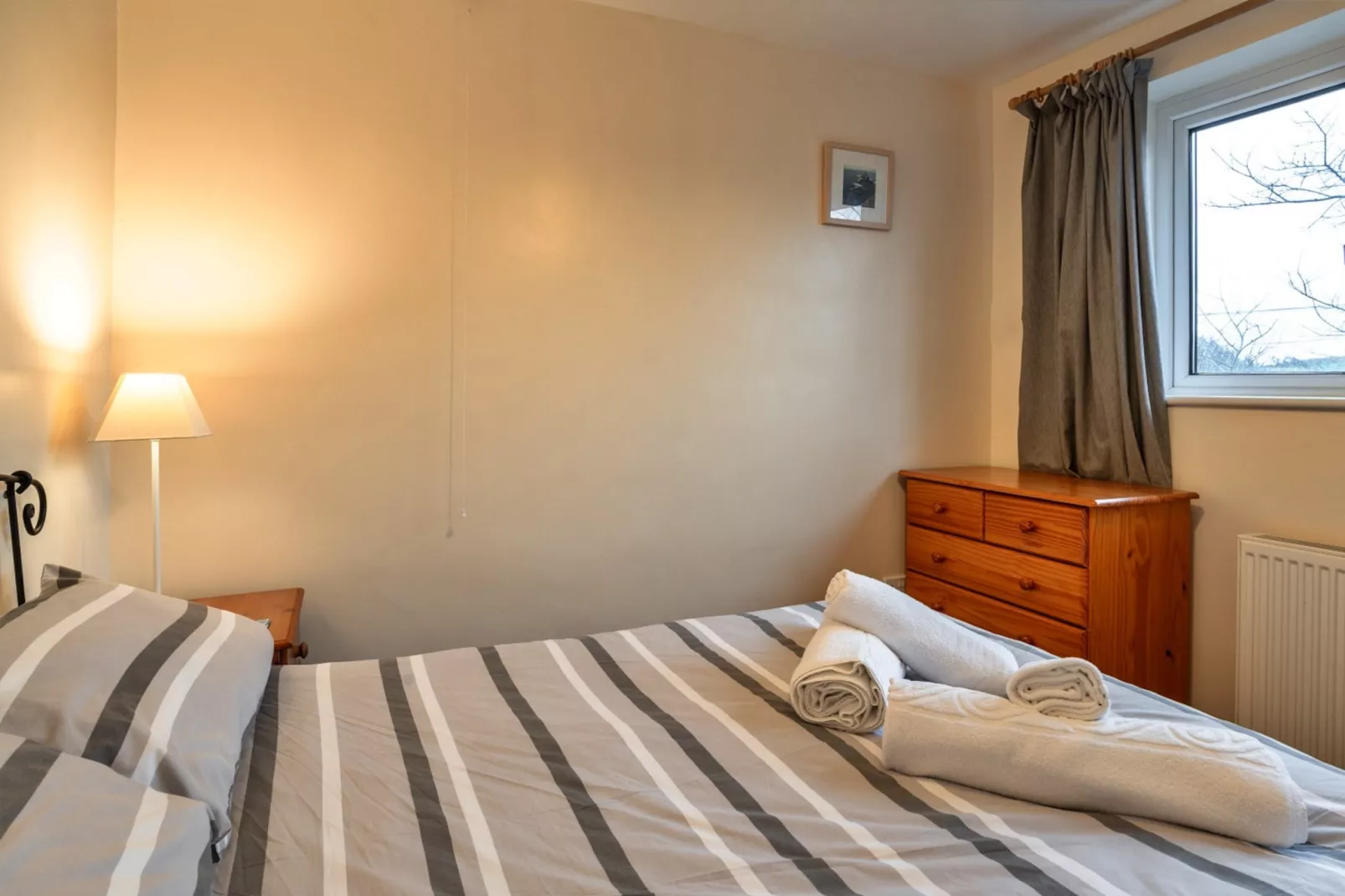 No.1 Gladys' Orchard-Bedroom