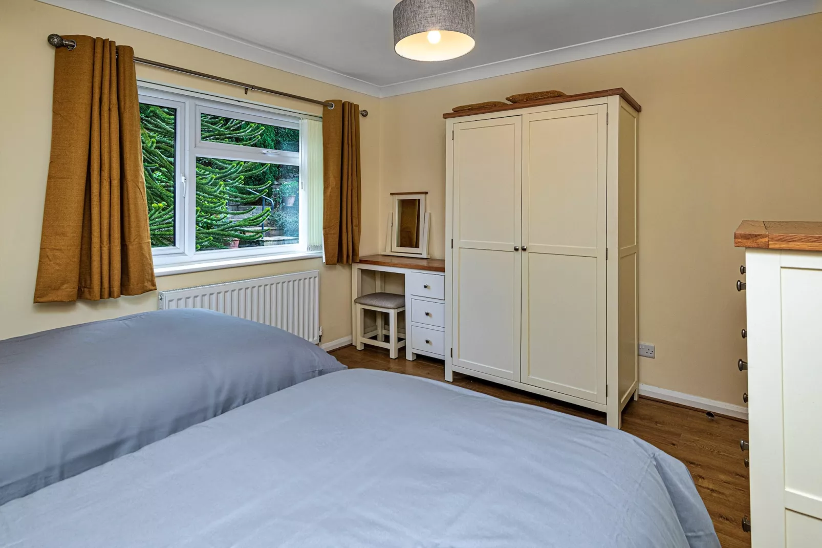 Cesail Y Mynydd-Bedroom