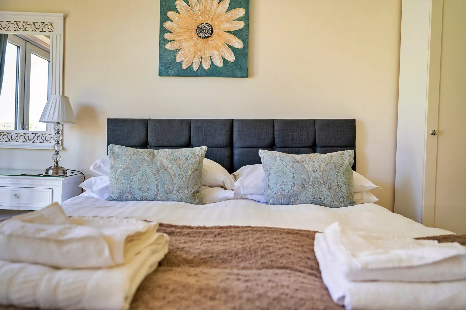 Loxley House-Bedroom