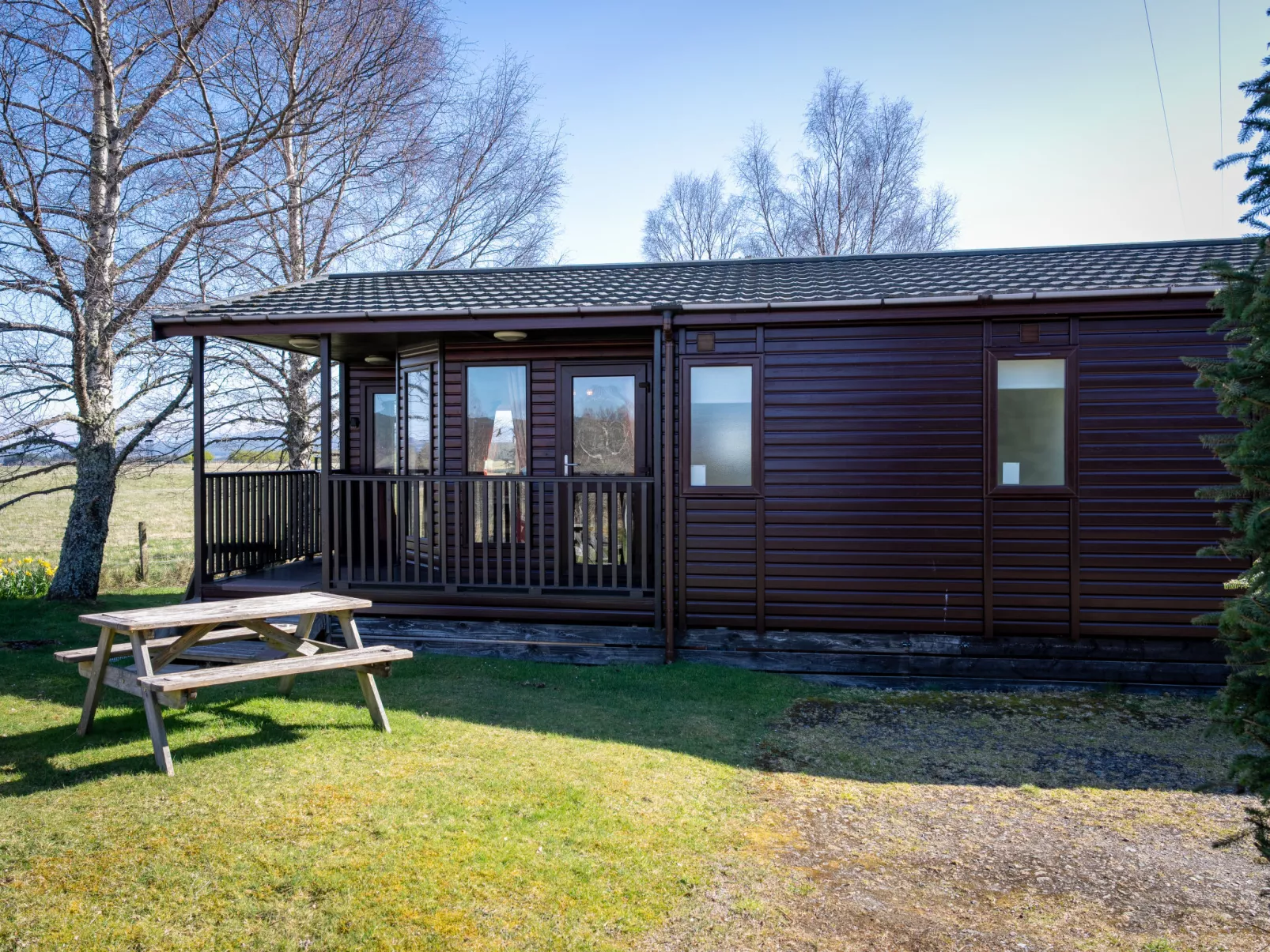 Capercaillie Lodge-Outside