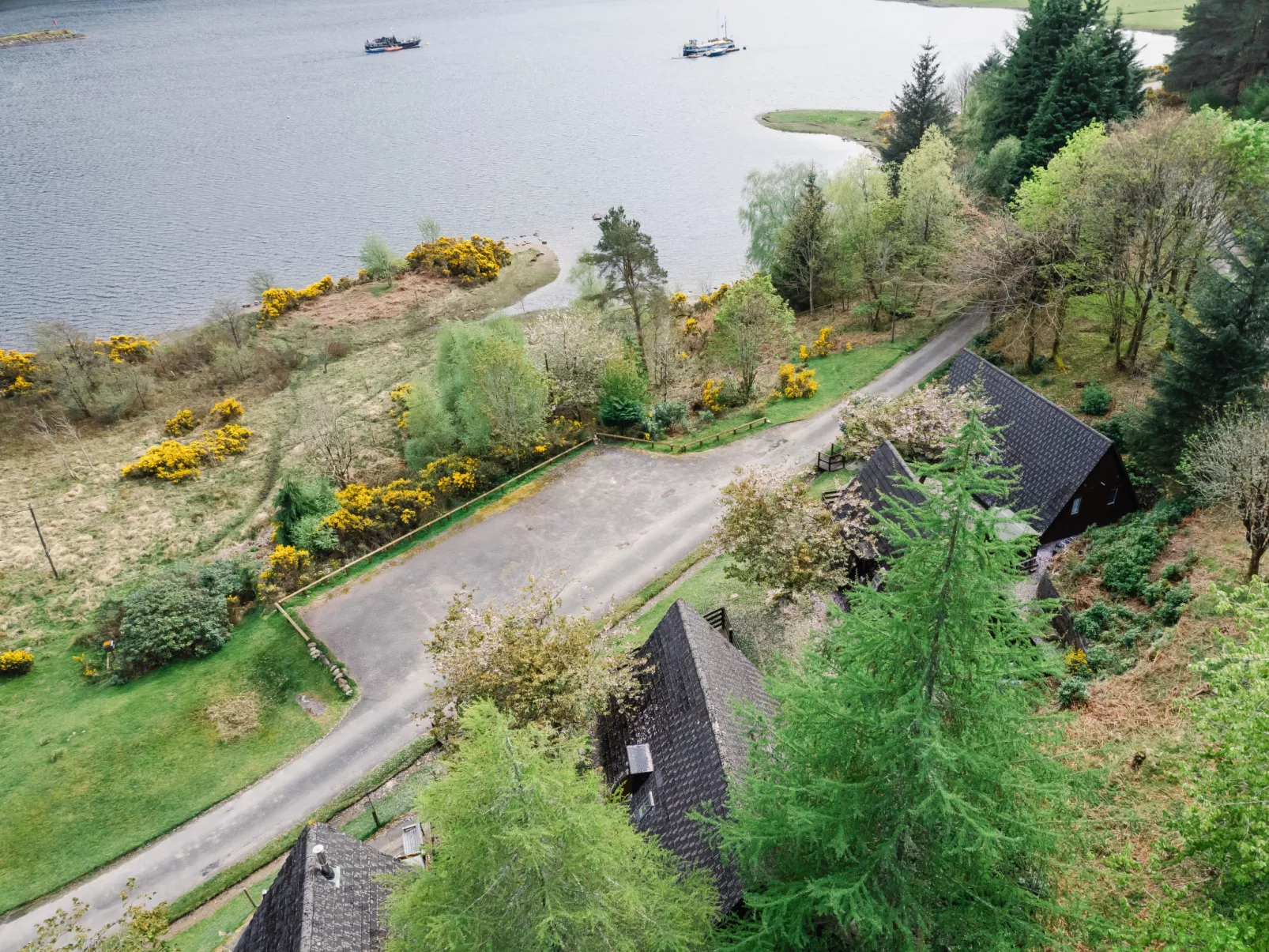 Heron Lodge-Outside