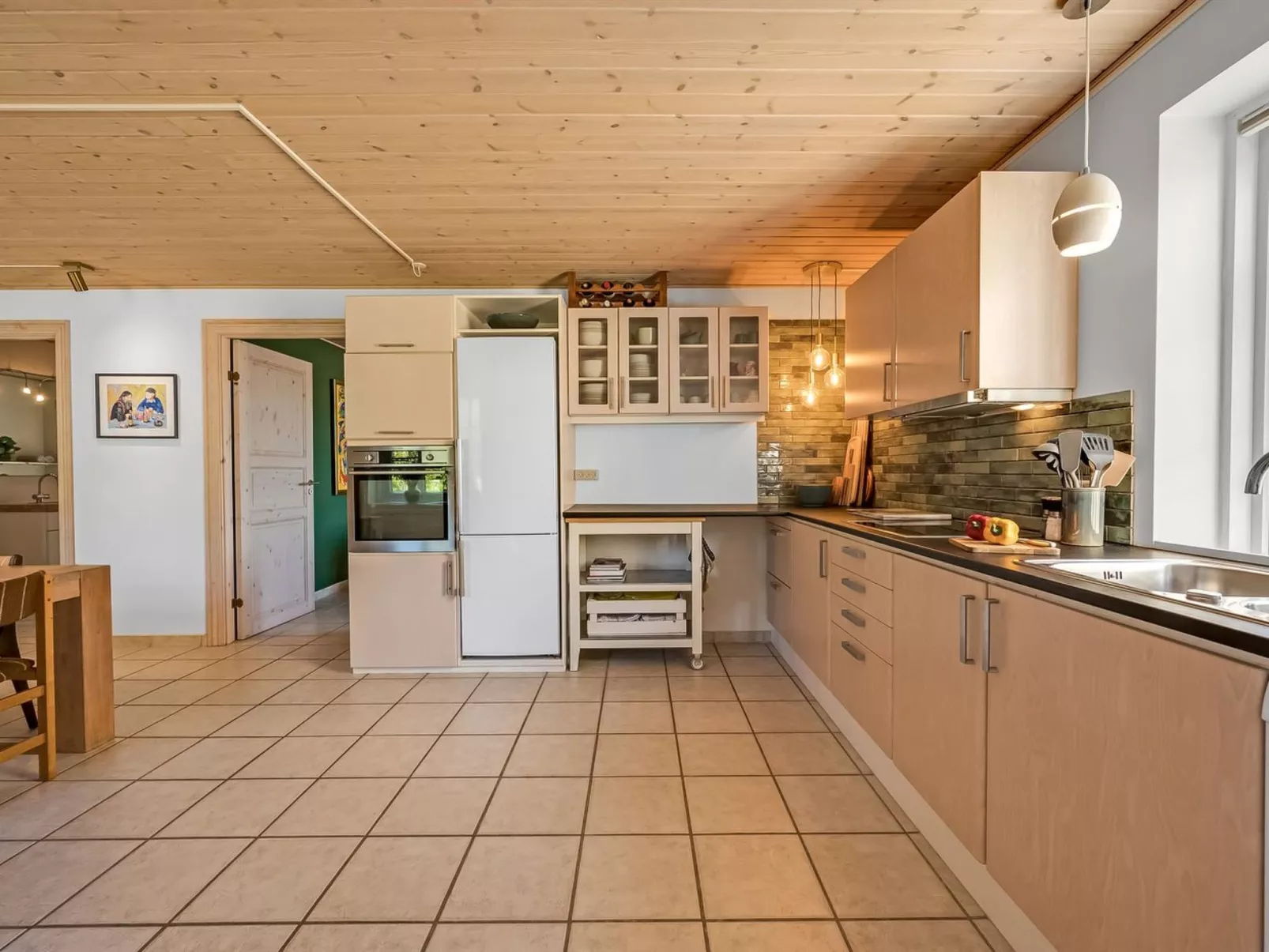 "Quirina" - 6km from the sea-Inside