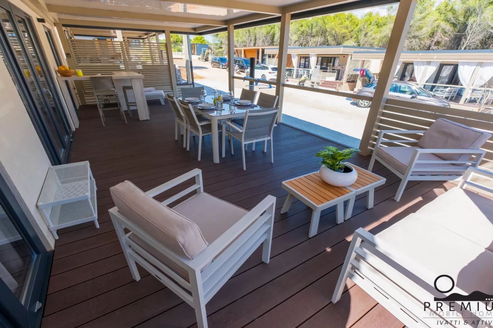Charming Two-bedroom Mobile Homes Drage - Mobile Home with Sea View and Terrace-Außenbereich