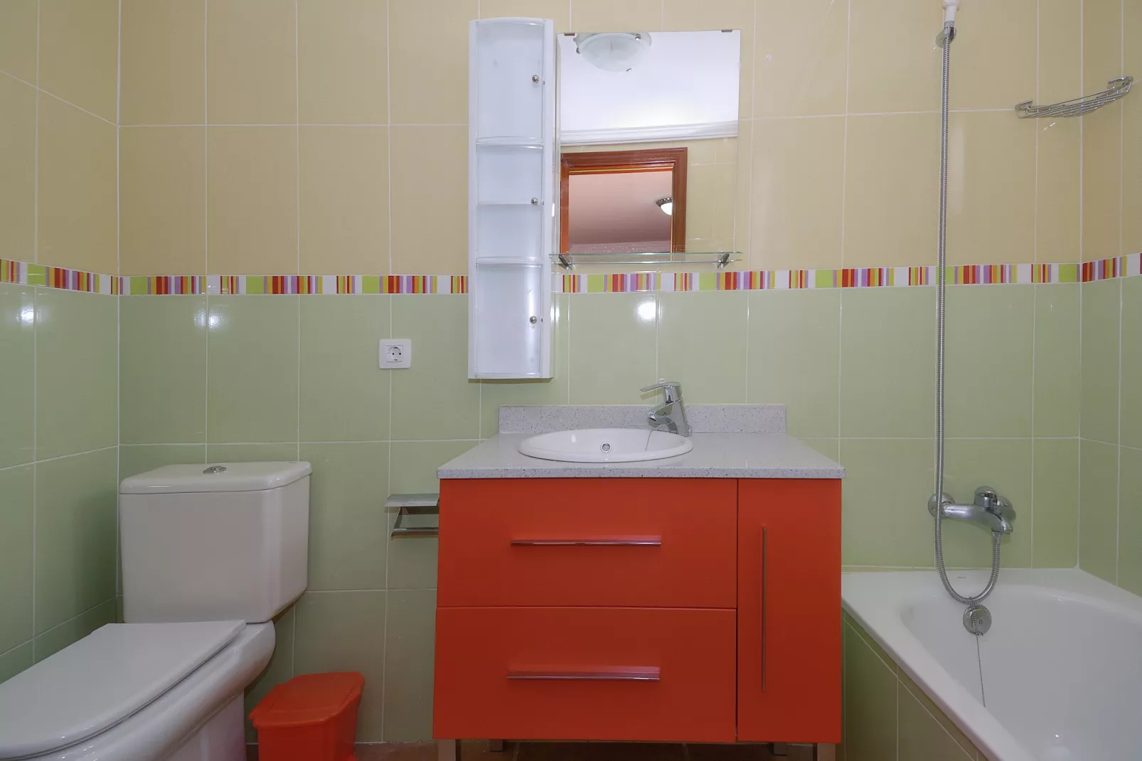 House Deluxe Limones-Bathroom