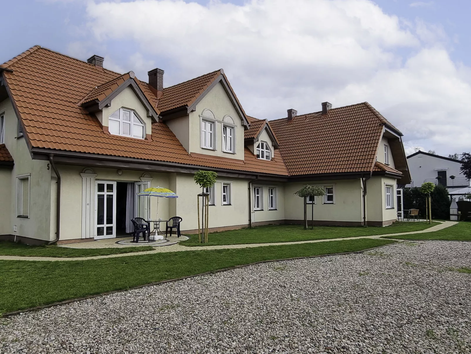 Domek Joanna-Draußen
