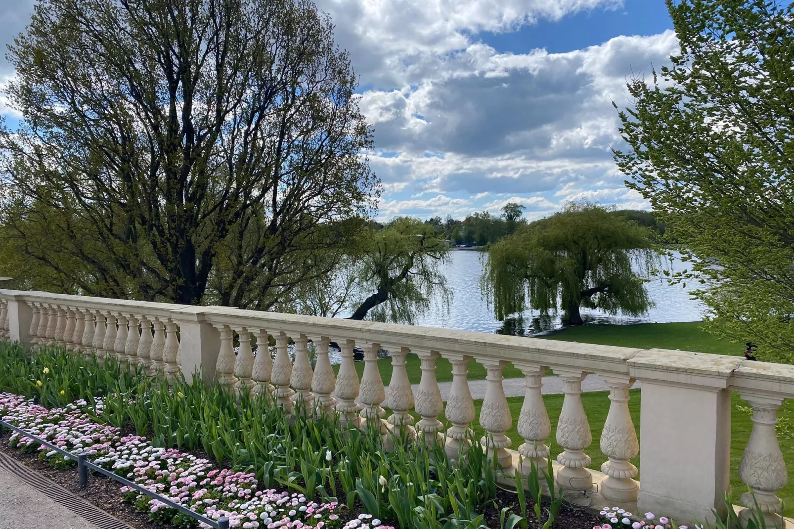 Residence Park am Schweriner See / Studio 40 qm-Areas summer 5km