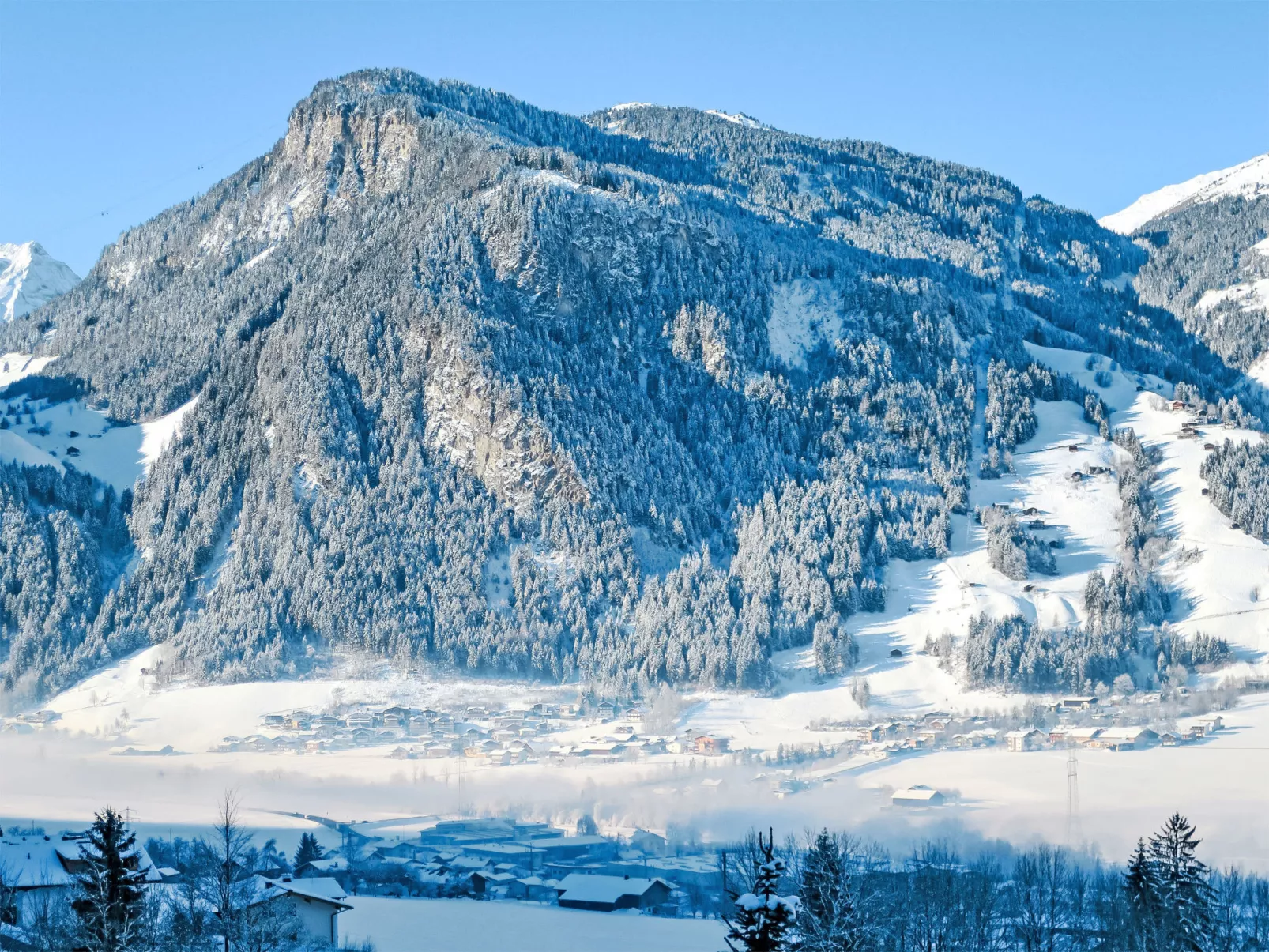 Alpenblick-Outside