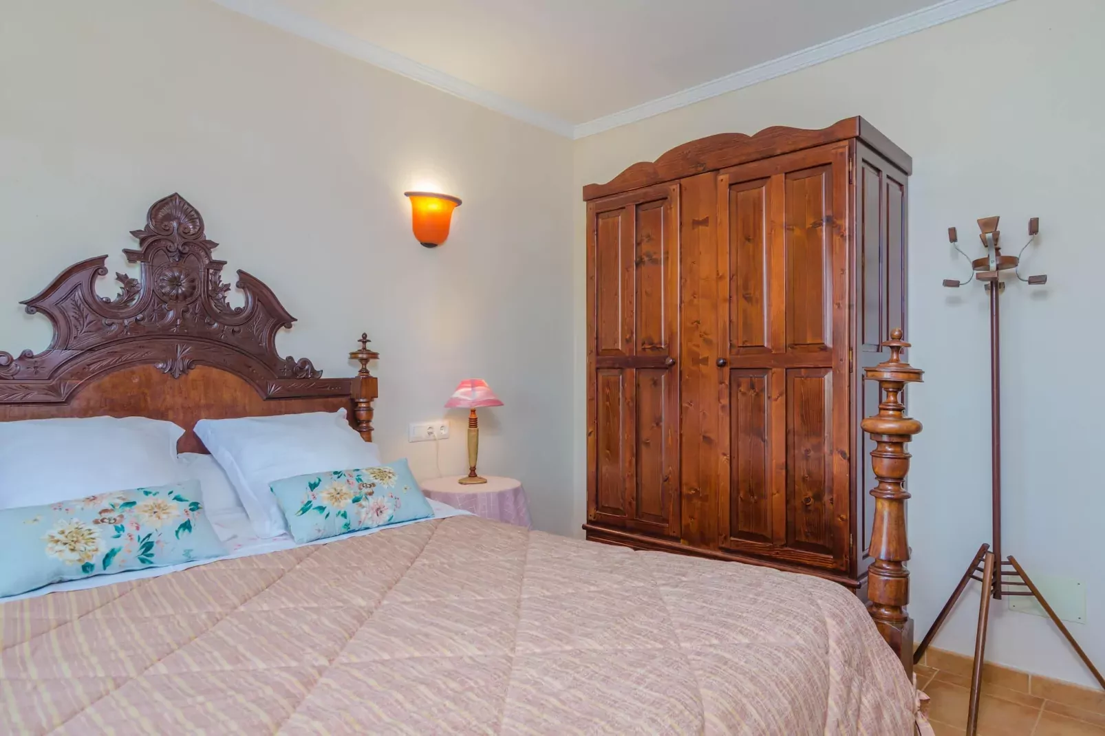 Can Rius-Bedroom