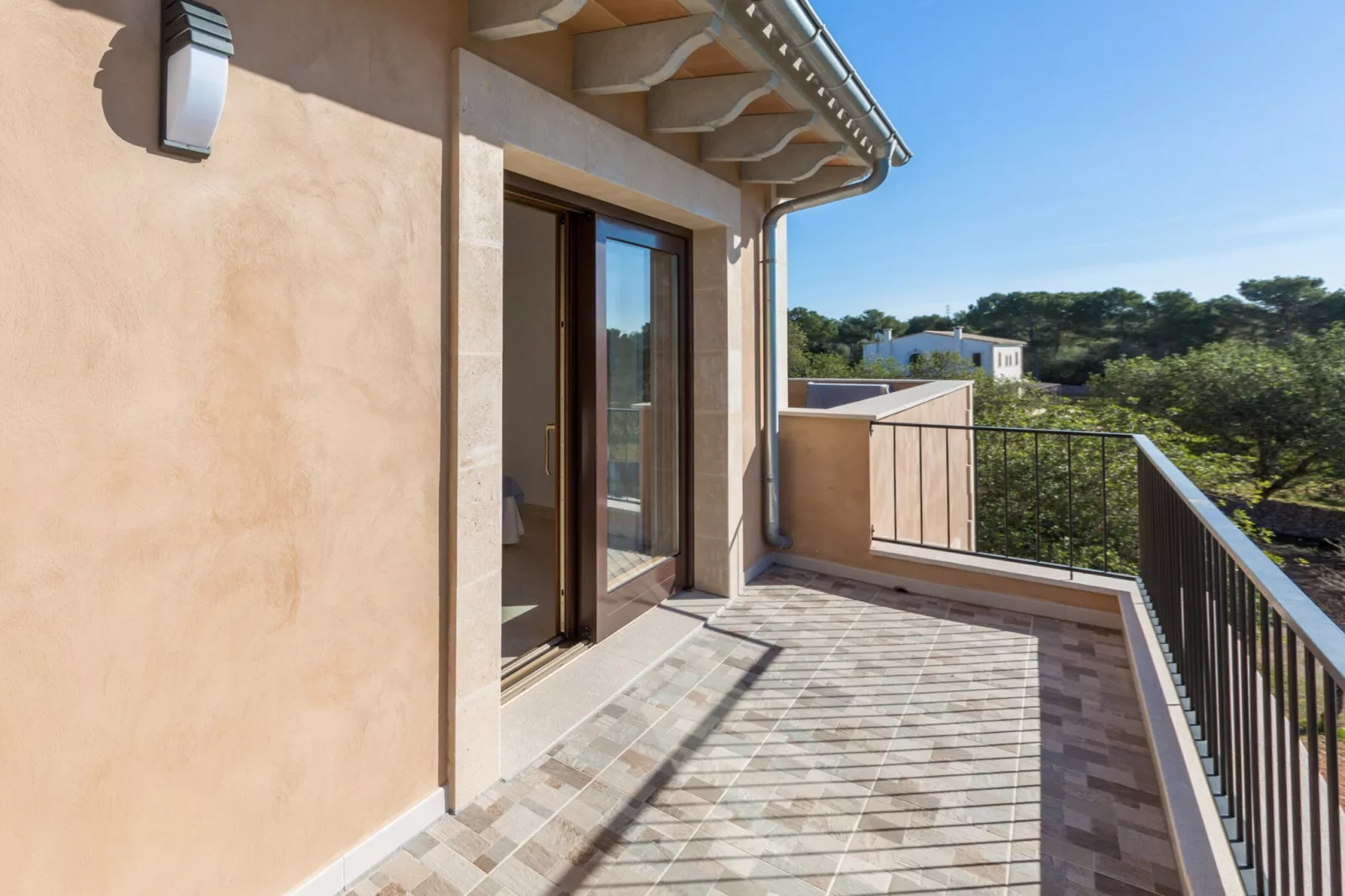 RomanÍ Des Figueral-Terrassenbalkon