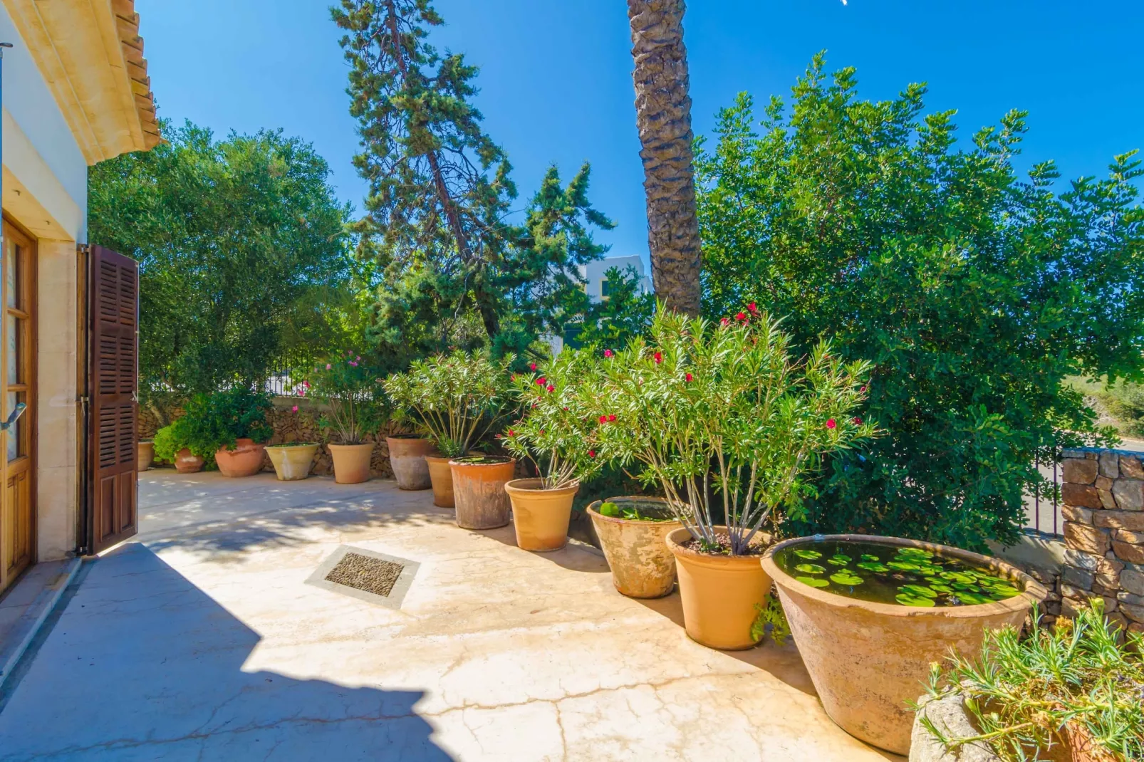 Can Boira-Terrace balcony