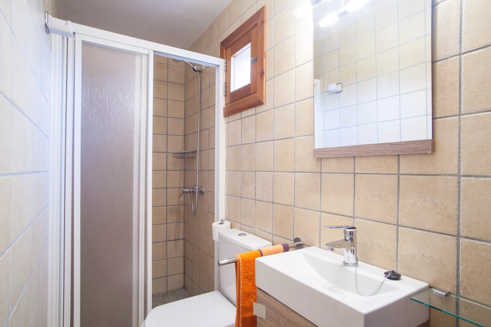 Sa Cova (cova De Rotana)-Badezimmer