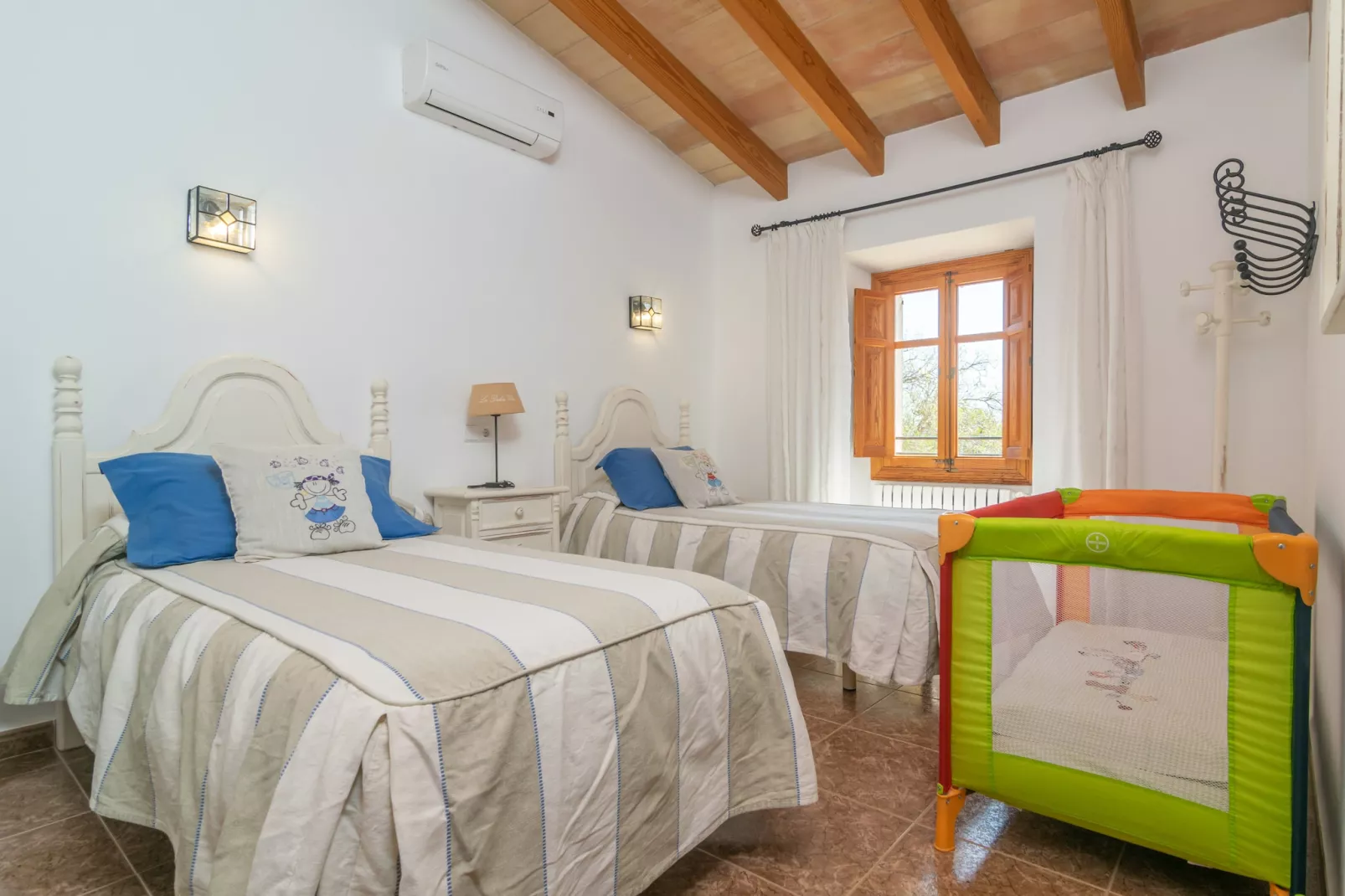 Na Burguera-Schlafzimmer