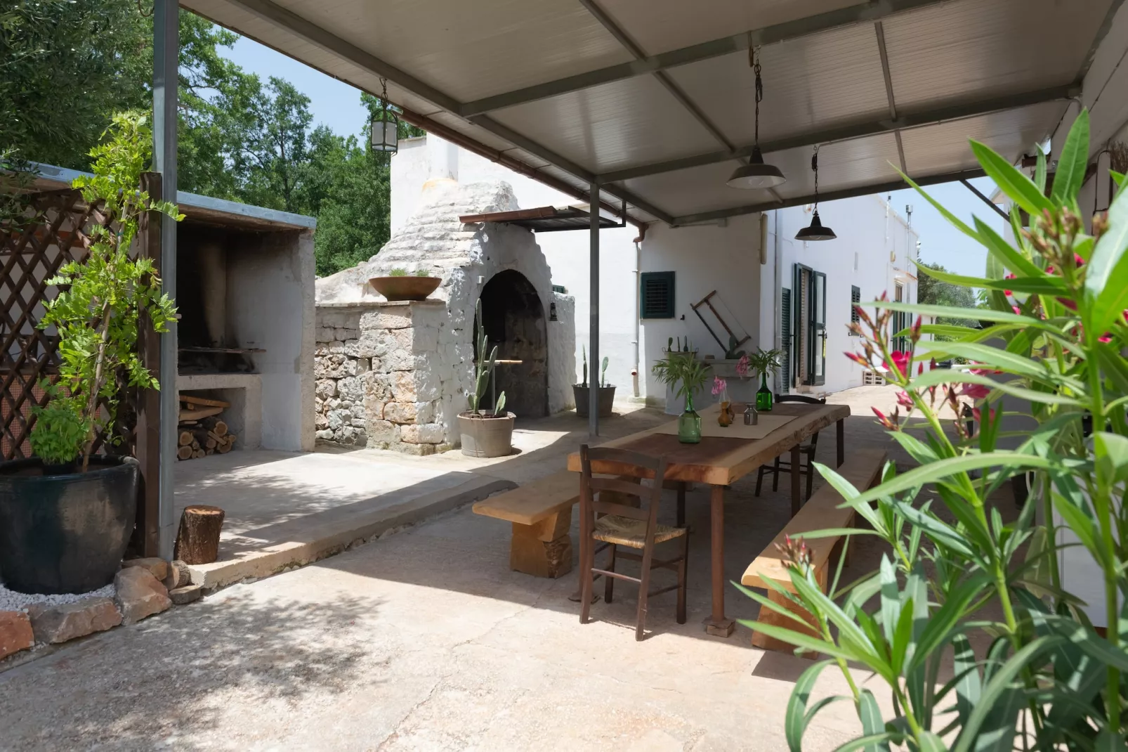 Lamia Papo in Ostuni-Gärten Sommer