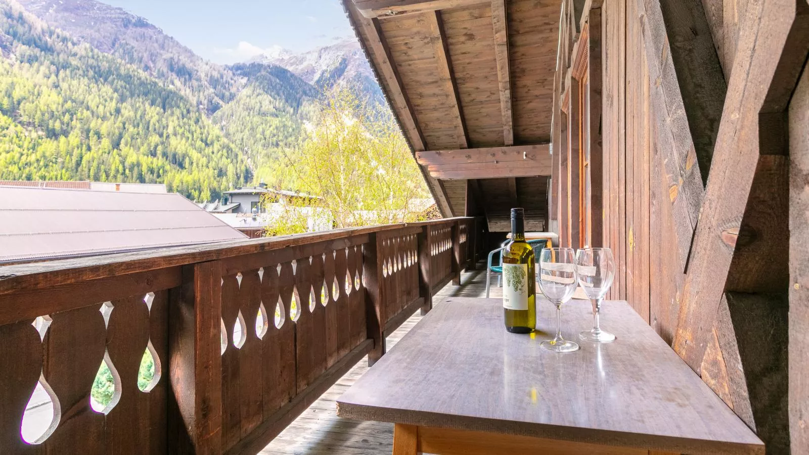 Schweizerhof Ringelblume-Terrace balcony
