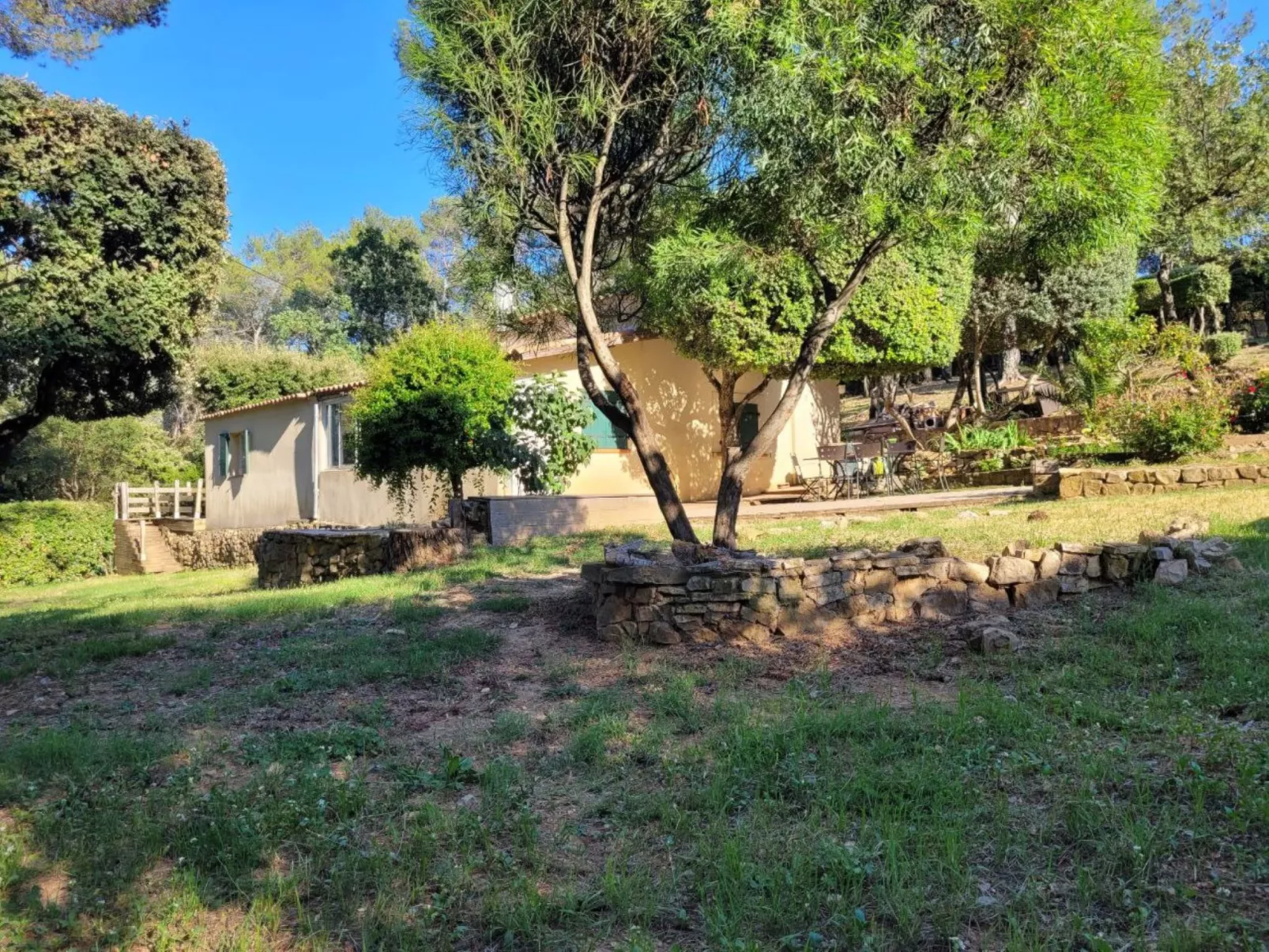 Villa au coeur de la Foret-Outside