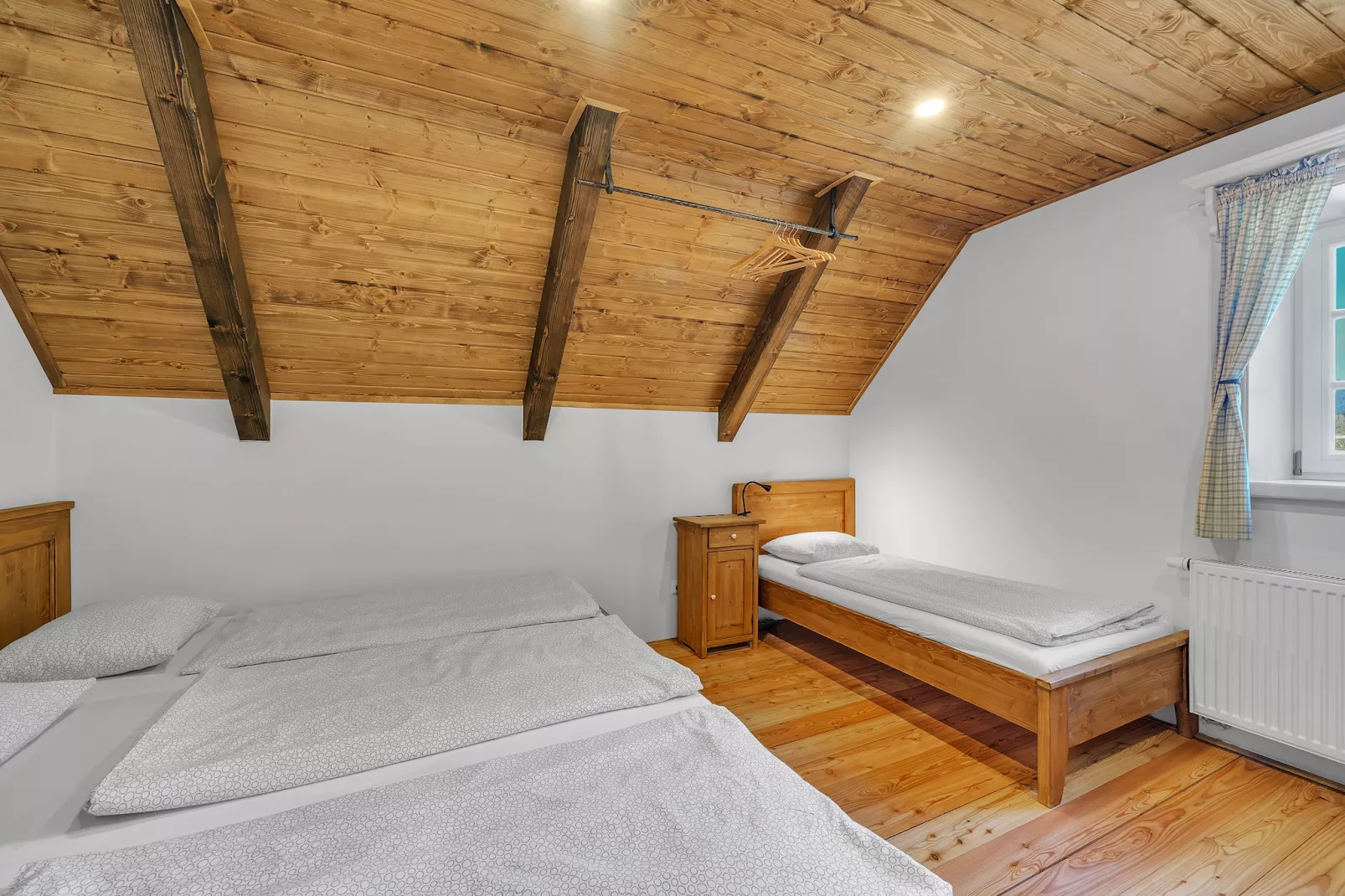 Horni Marsov KHK320-Schlafzimmer