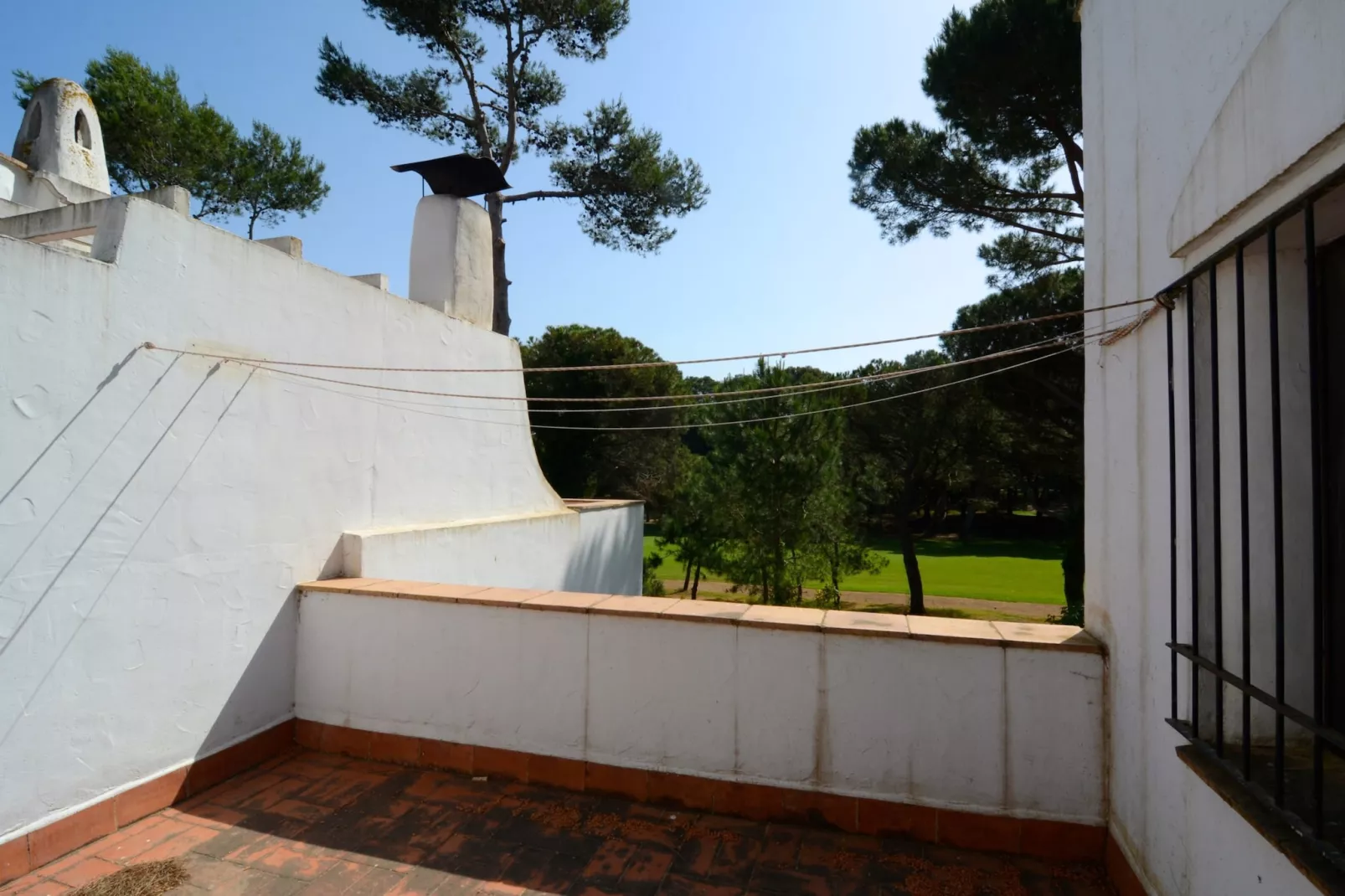 PIVERD GOLF 35-Terrace