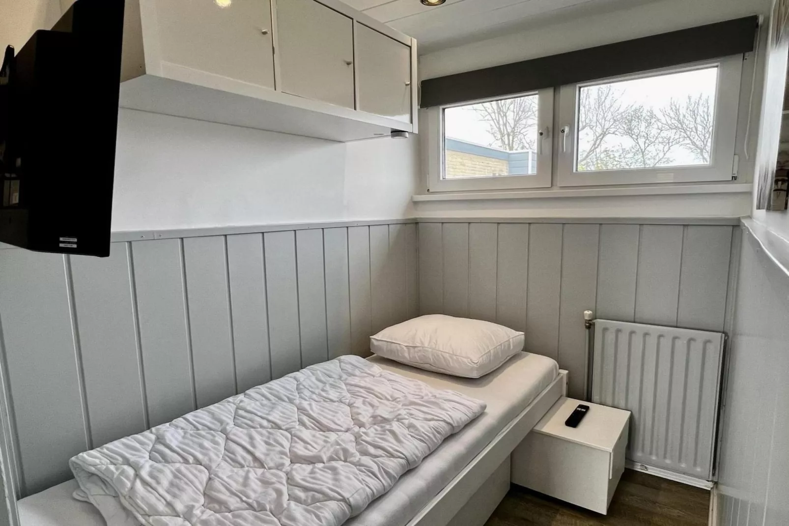 De Schelp 27-Bedroom