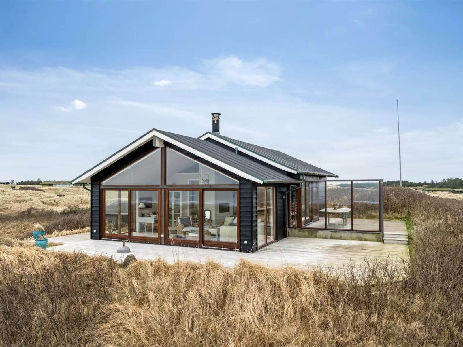 "Bjerund" - 300m from the sea-Draußen