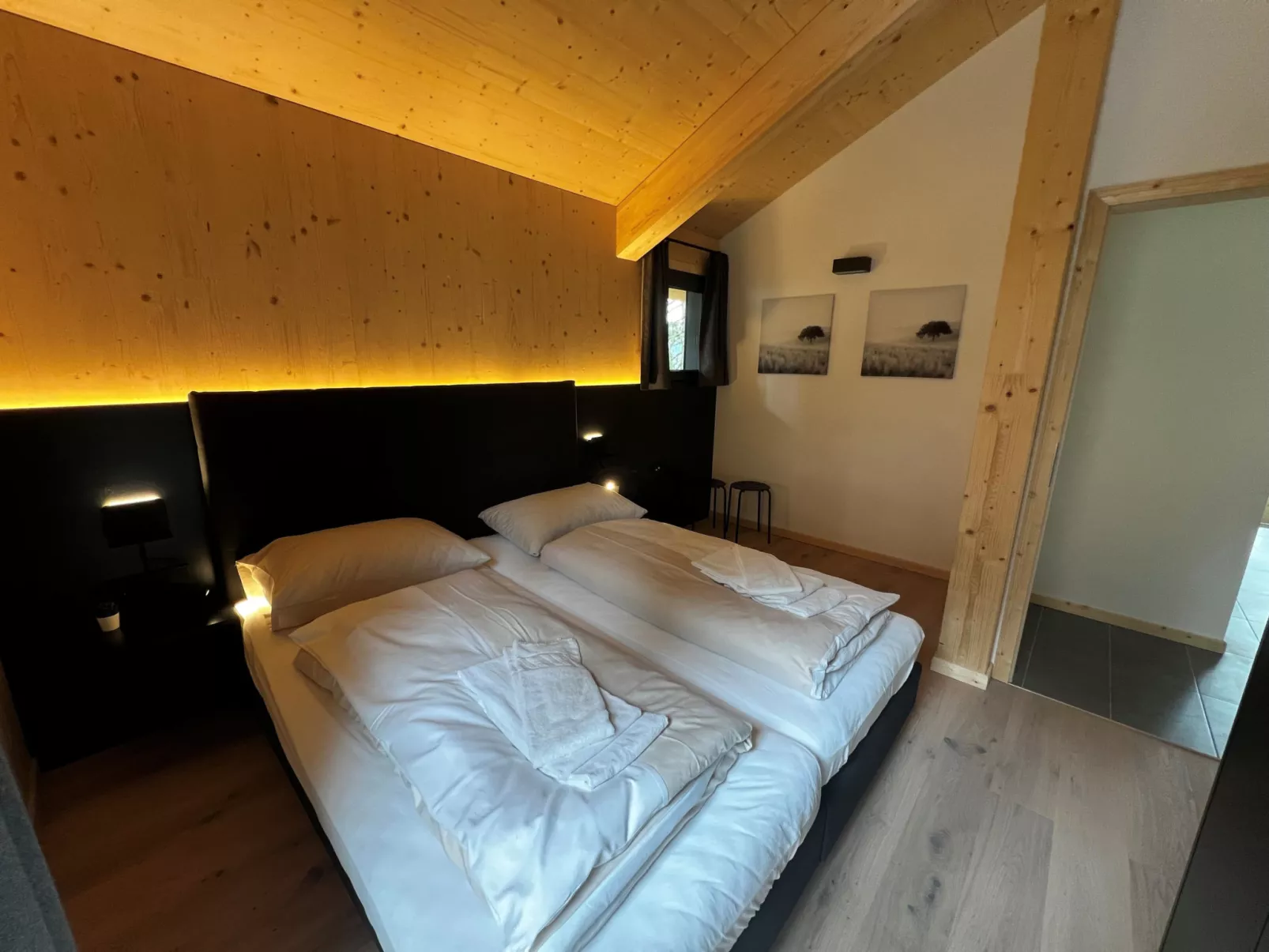 Superior #14 mit Sauna & Hot Tub-Inside