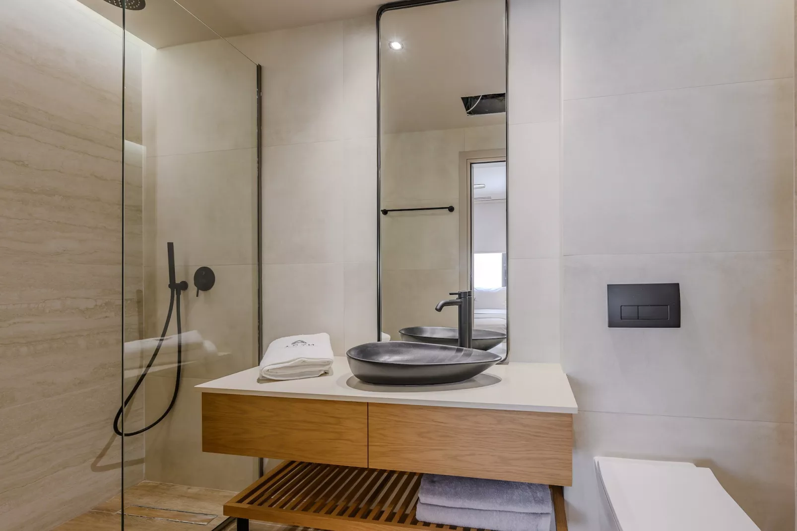 Nysa Luxury villa 2-Bathroom