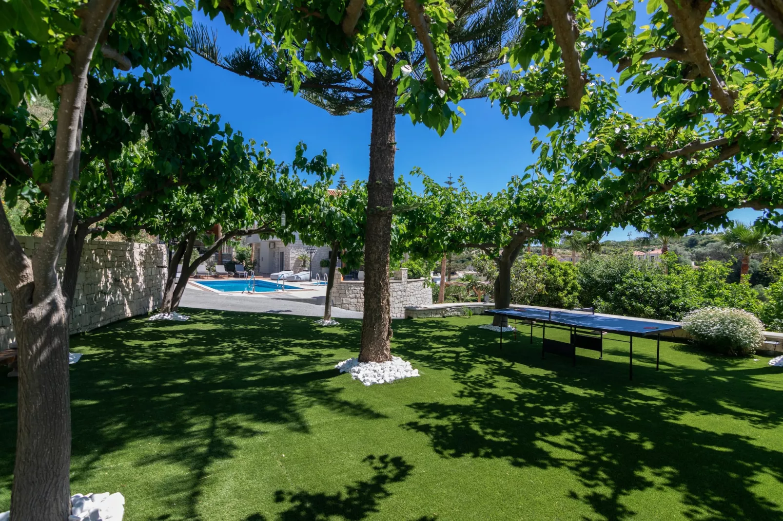 Kipo Paradiso stone villa-Outdoor