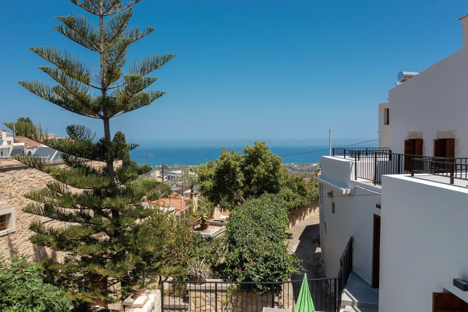 View Mare Maroulas-Outdoor