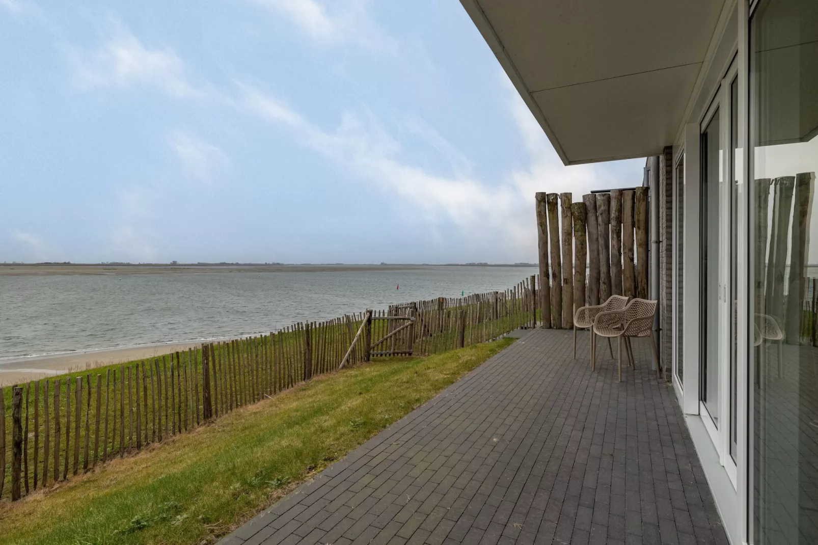 Appartement Vista Maris - Havenweg 8-28  Sint-Annaland-View summer