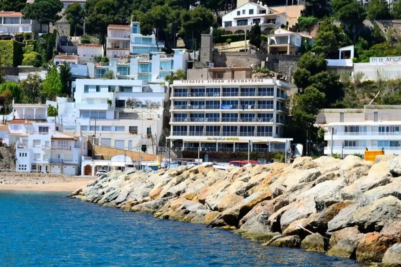 Appartements à L'Estartit-Exterior summer