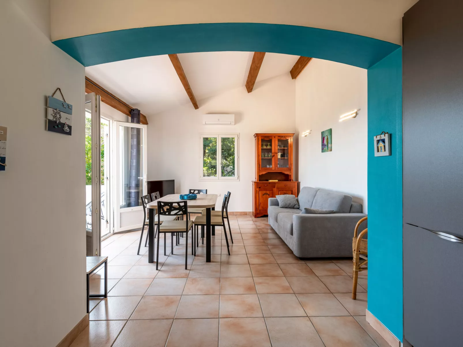 Villa Bruzzi-Inside
