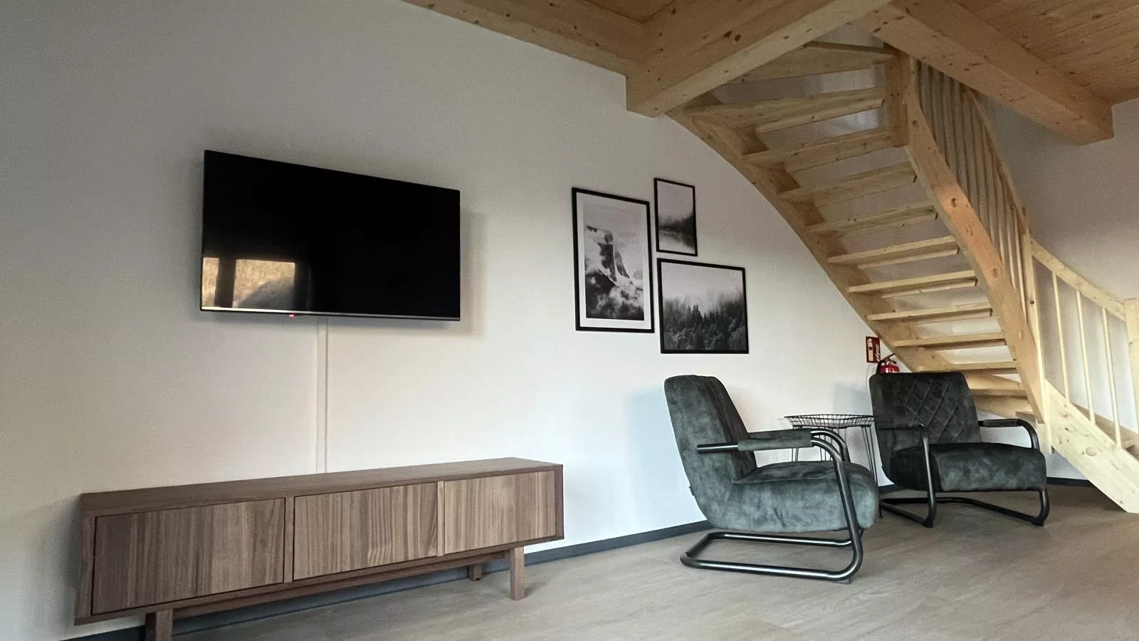 Obermöschach 9B-Wohnzimmer