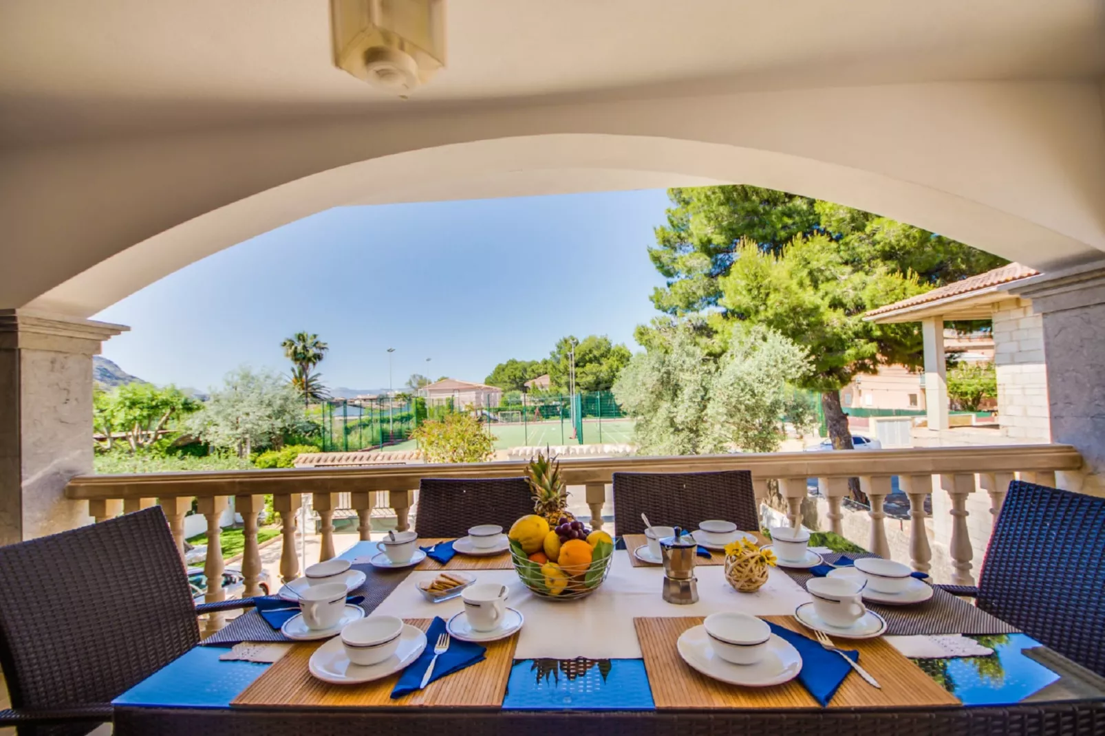Eden Lago-Terrace