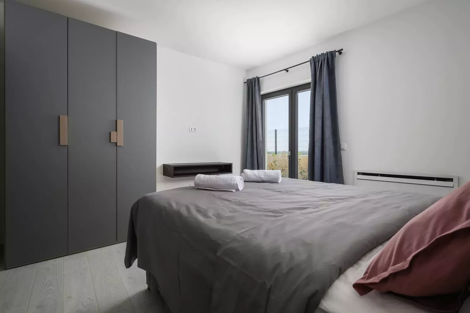 Villa de la Vie with Heated Swimming Pool-Bedroom