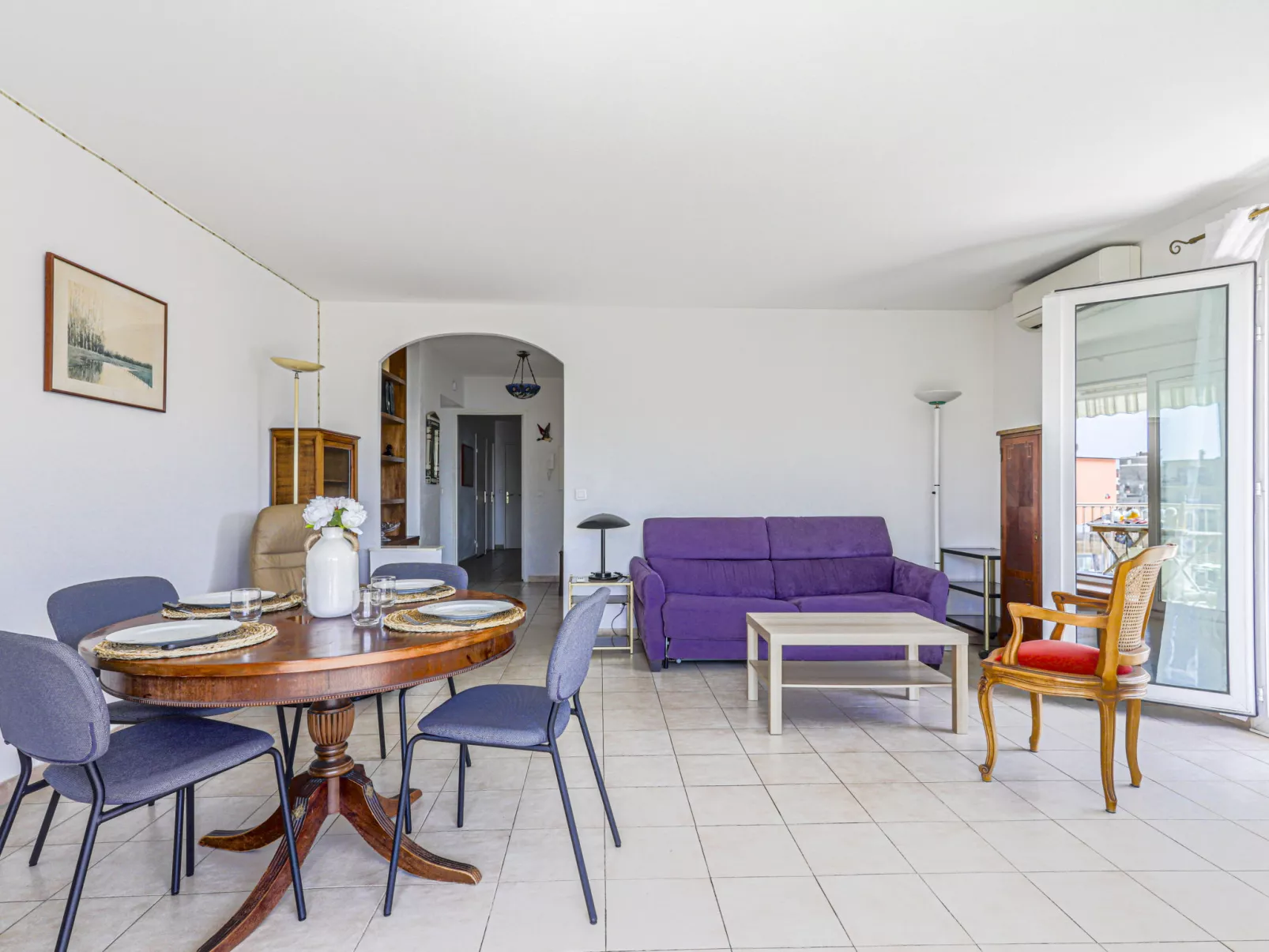 Baie Azur-Inside