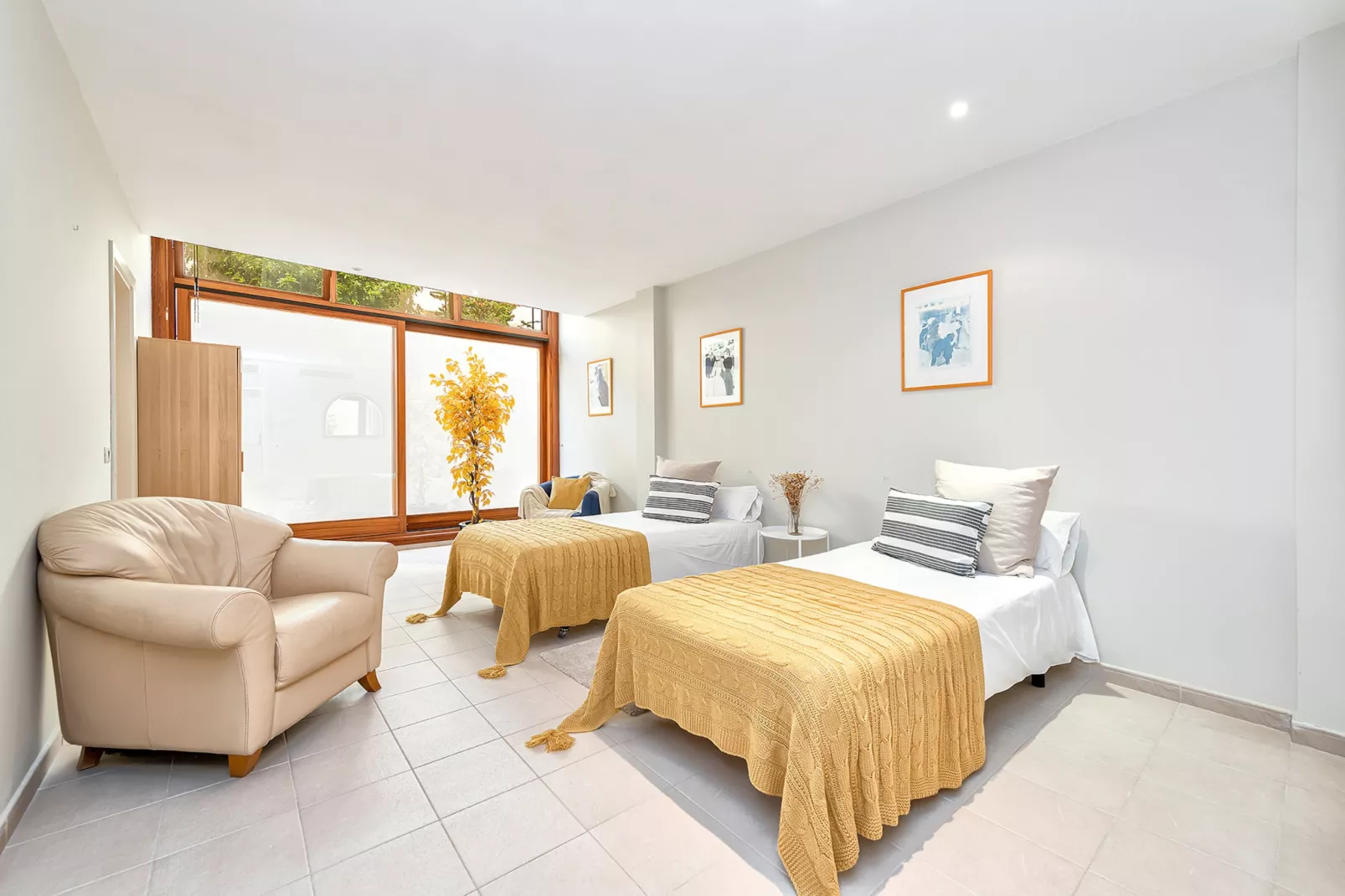 EXCLUSIVE HOME MASPALOMAS-Bedroom