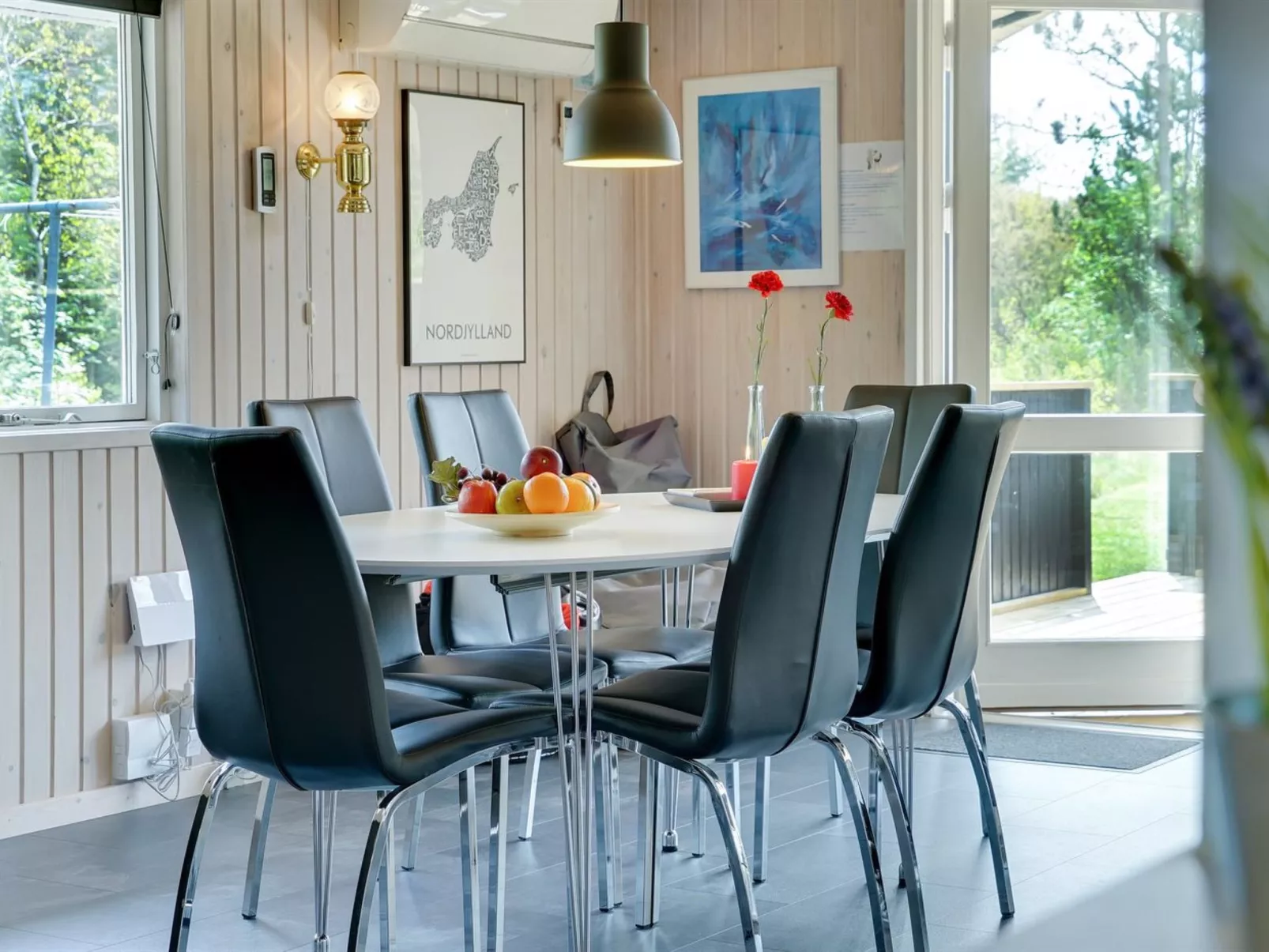 "Onni" - 2.3km from the sea-Dedans