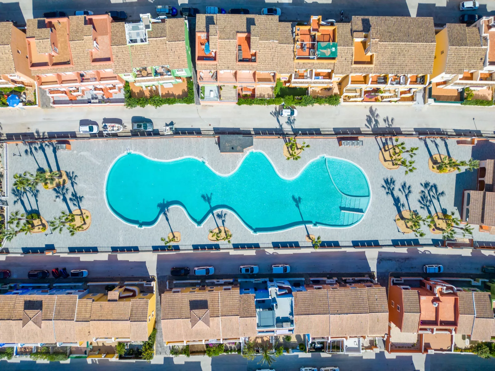 Pueblo de la Paz-Outside