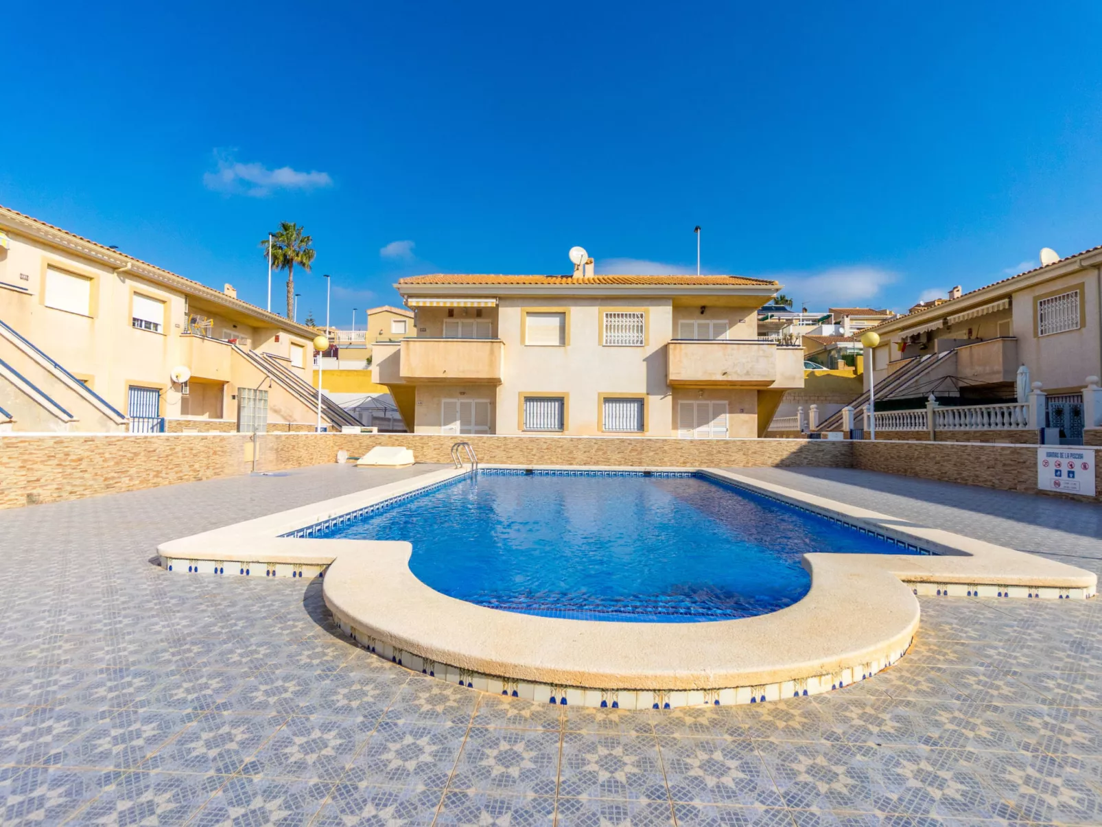 Residencia del Mar II-Draußen