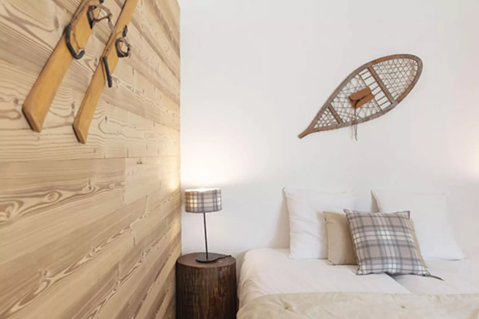 VAUJANY Edelweiss-A48S-Bedroom
