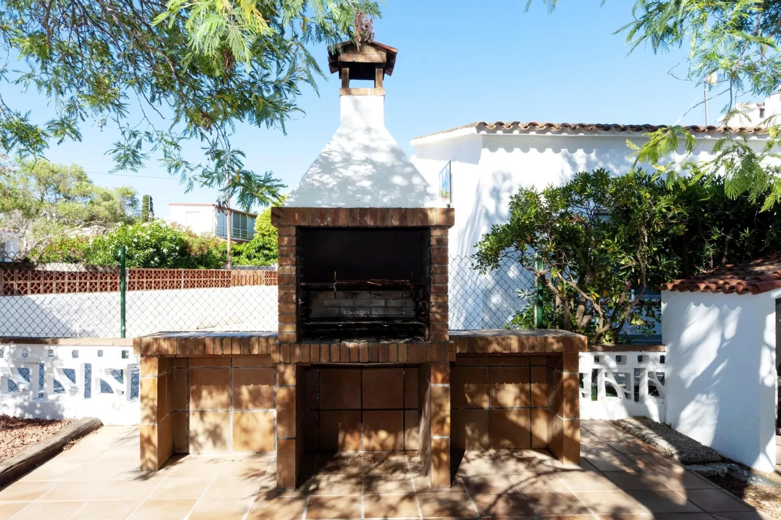 1215 BAIX CAMP casa con jardin-View summer