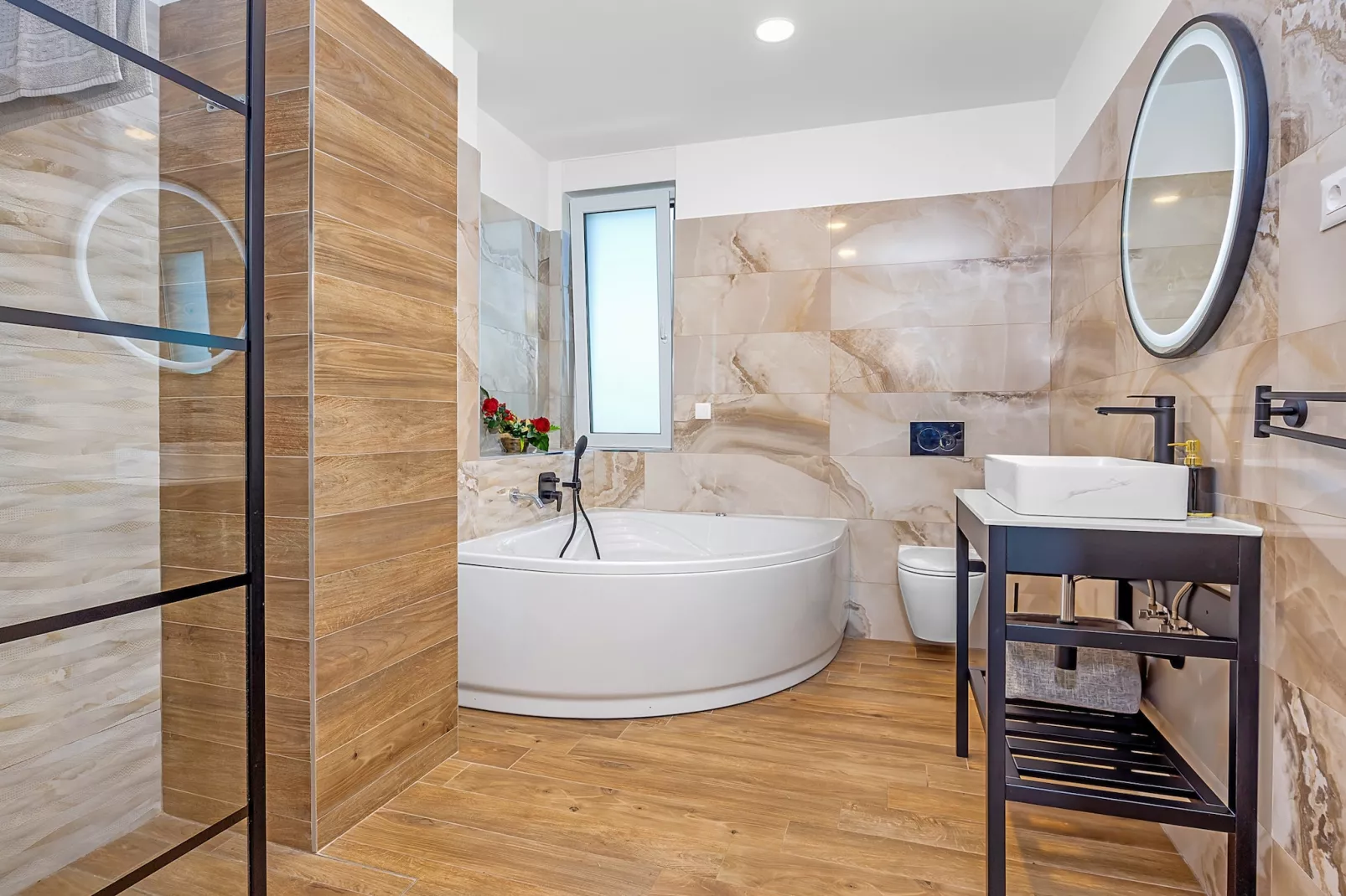 Villa Pinus-Bathroom