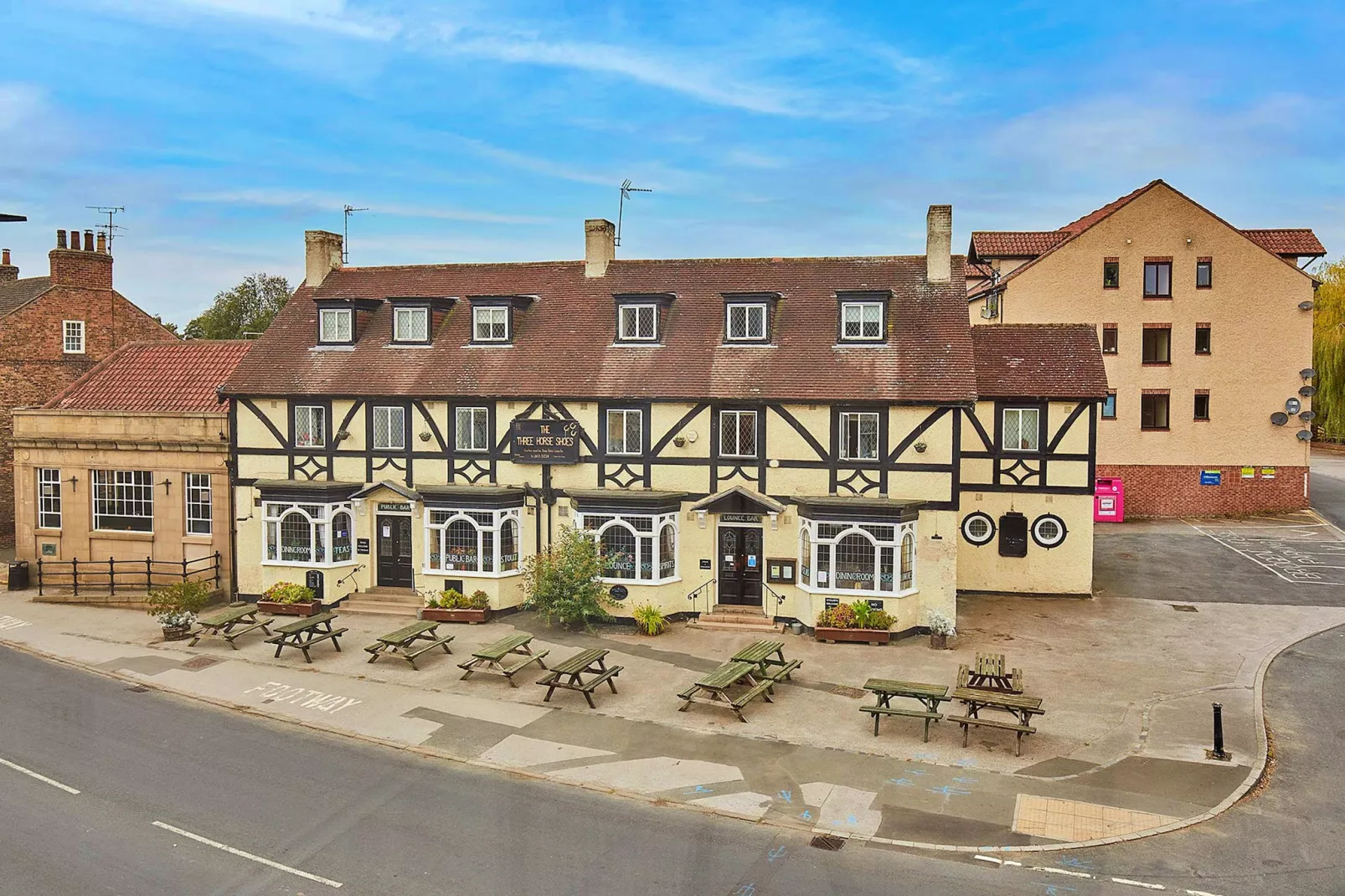 The Bank House-Outdoor