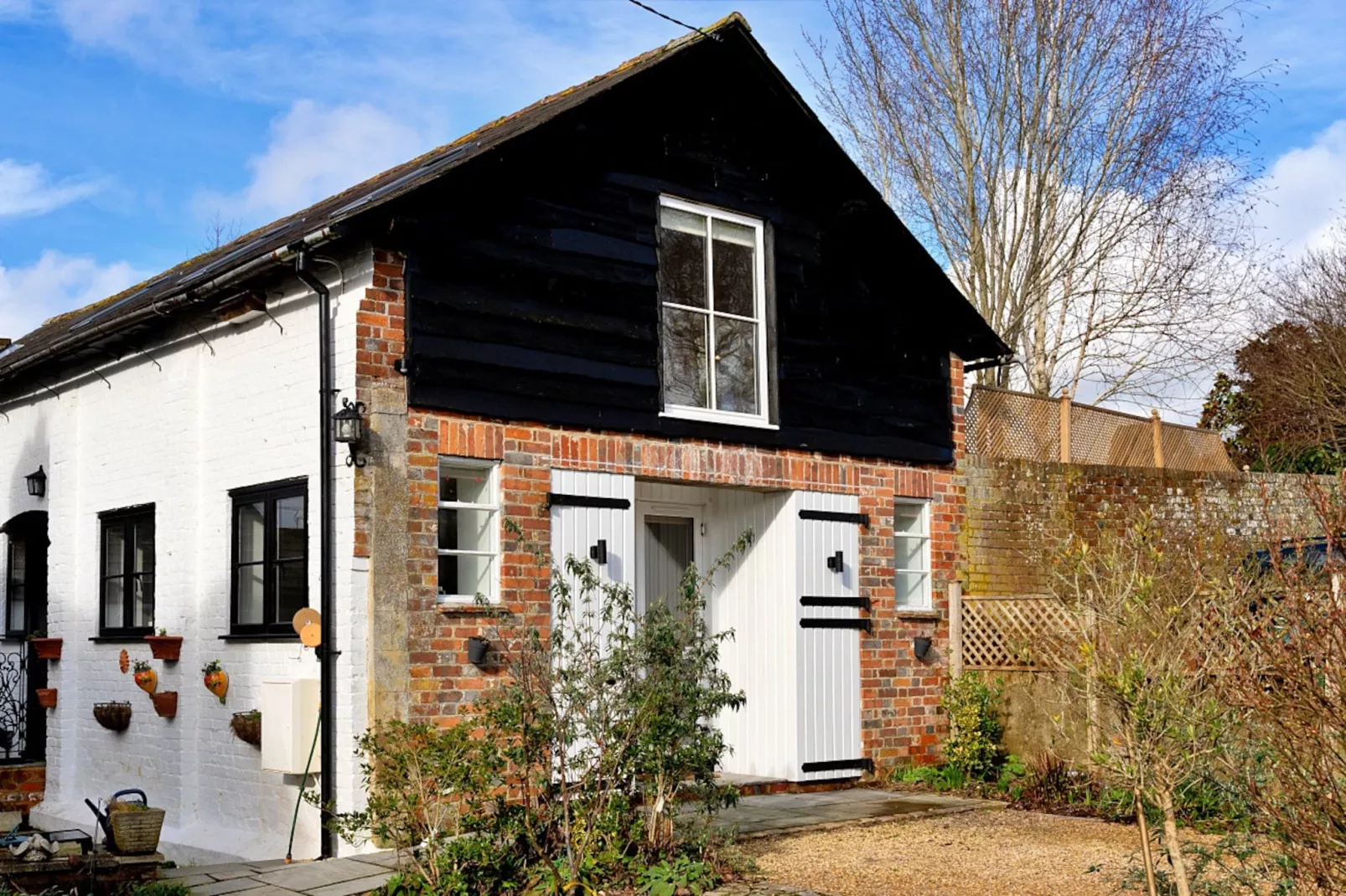Chilton Cottage-Outdoor