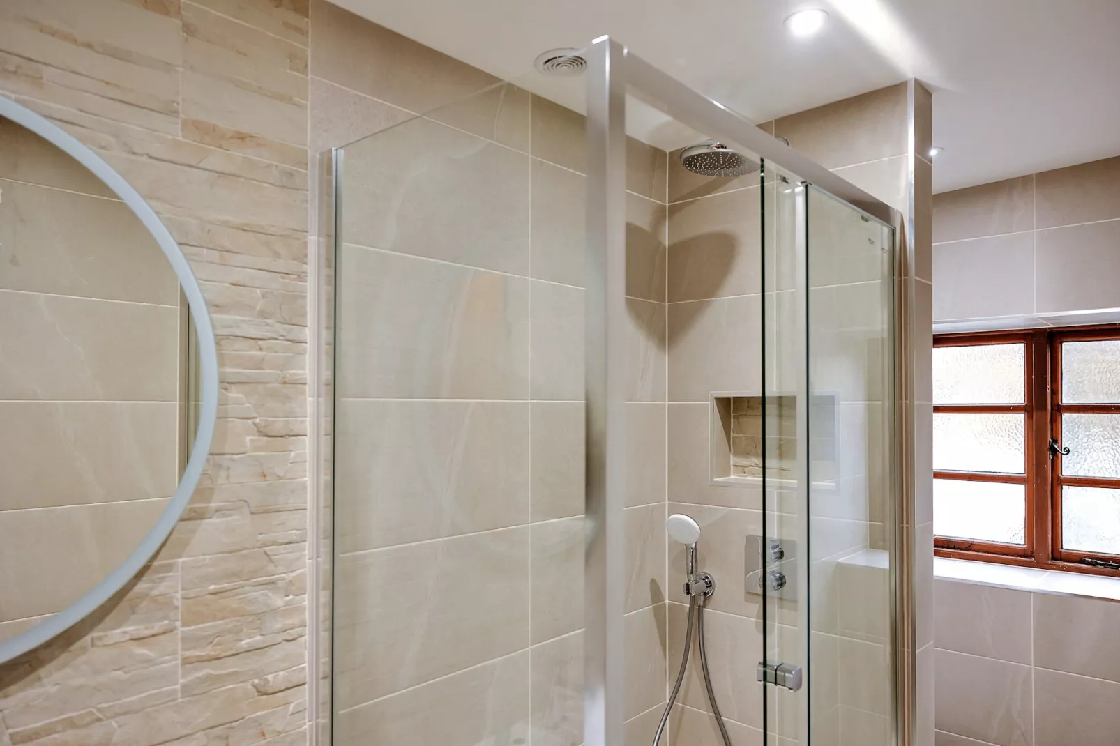 The Onibury-Bathroom