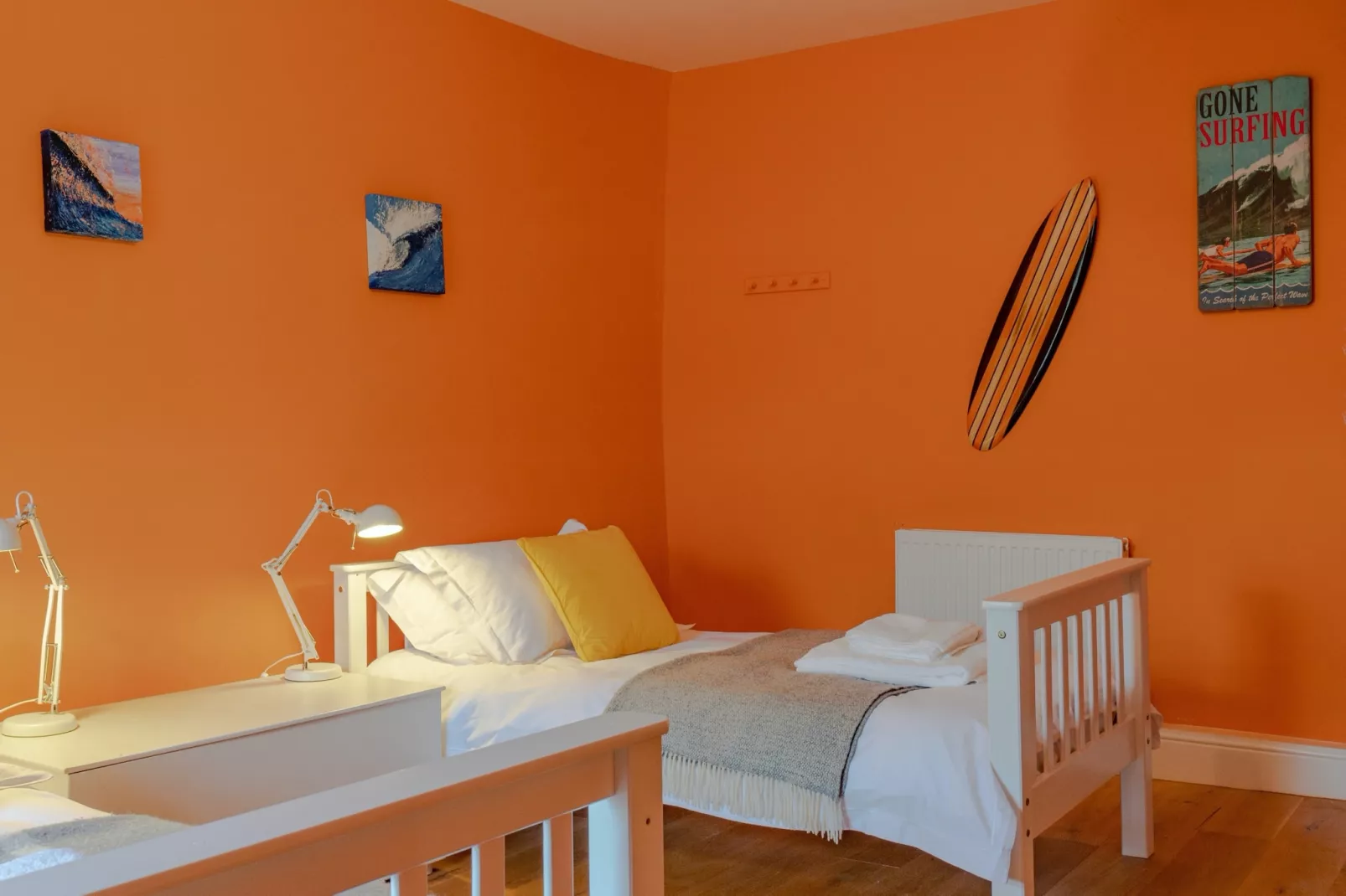Lower Aylescott Farmhouse-Bedroom